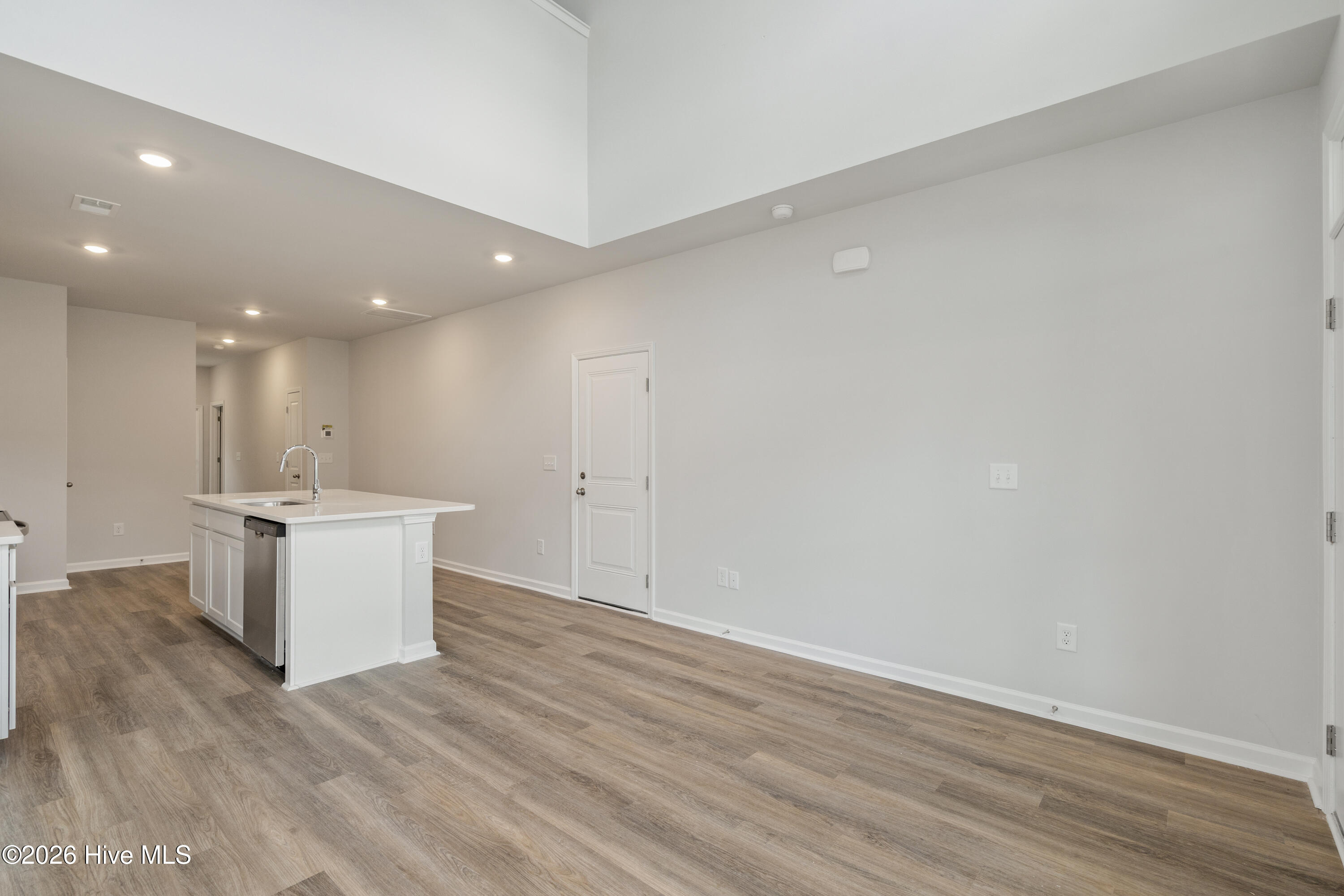 838 Palm Frond Way Nw Property Photo 25