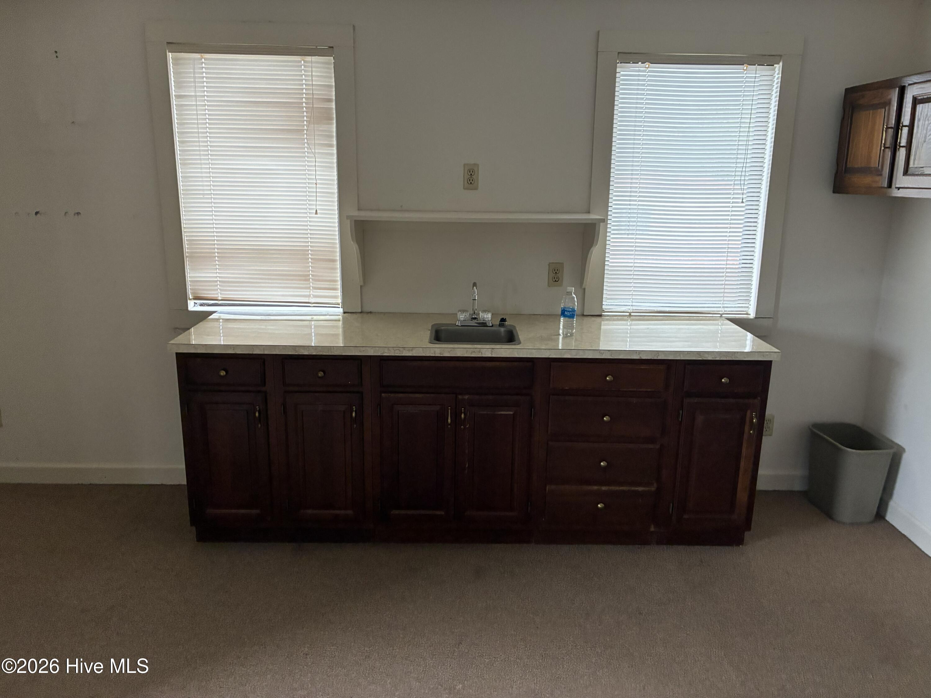 212 W Water Street Property Photo 17