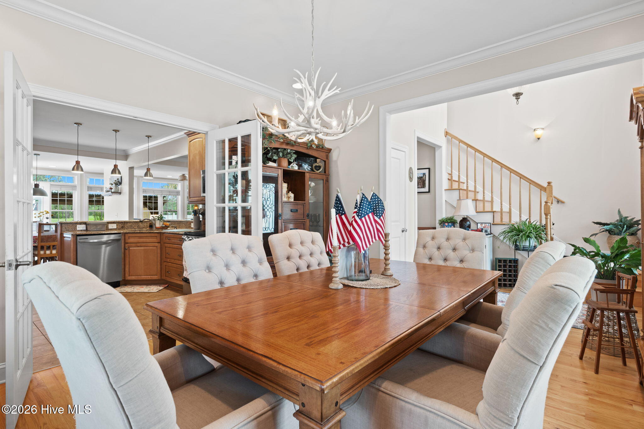 832 S Shore Drive Property Photo 10