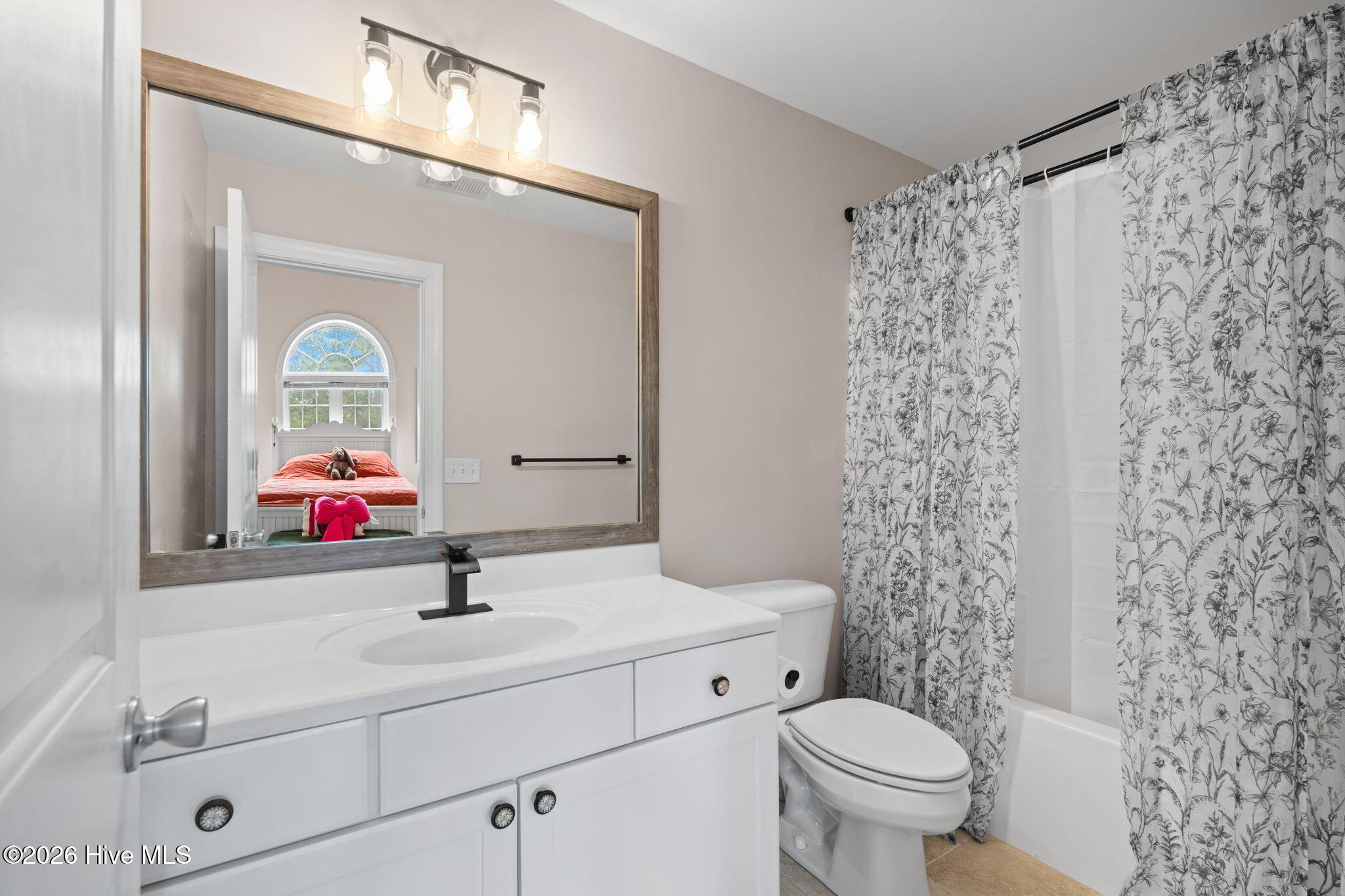 832 S Shore Drive Property Photo 24