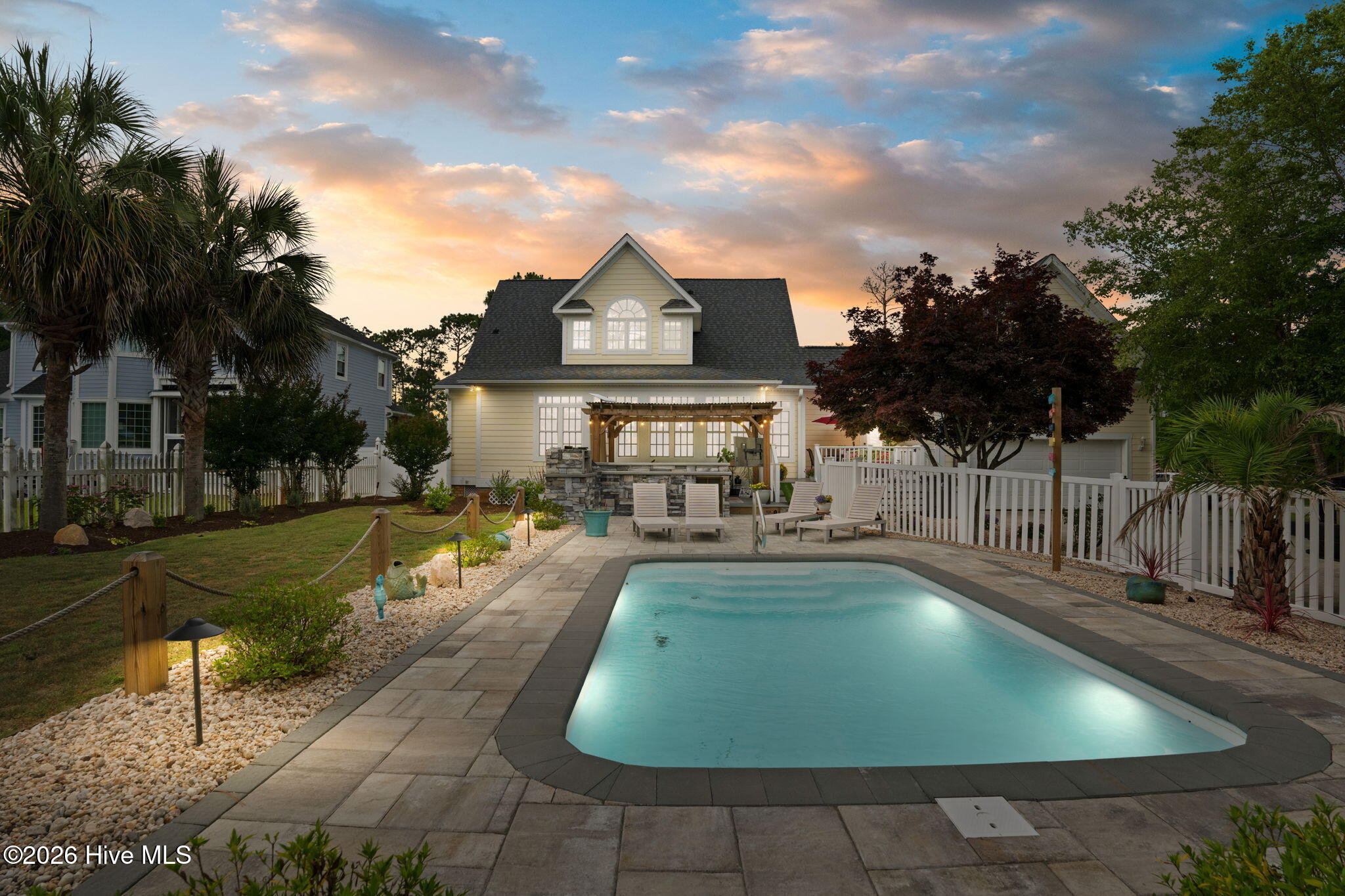 832 S Shore Drive Property Photo 40