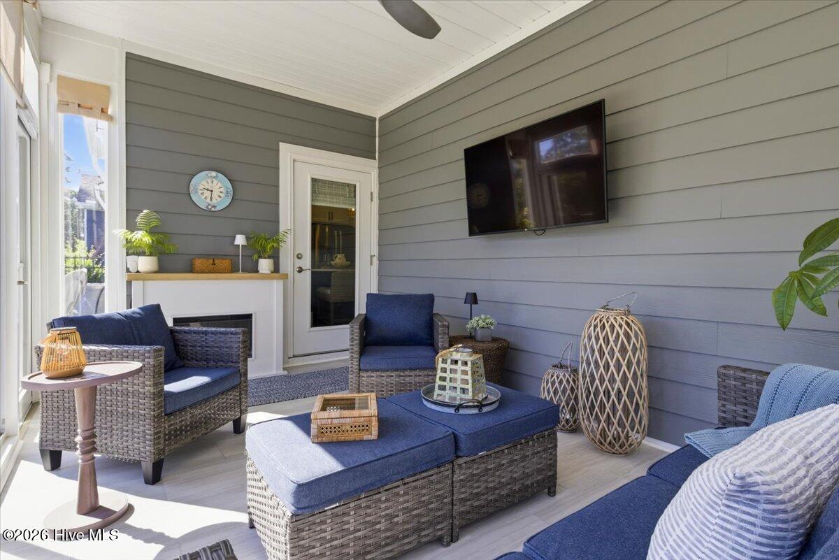3006 Laughing Gull Terrace Property Photo 31