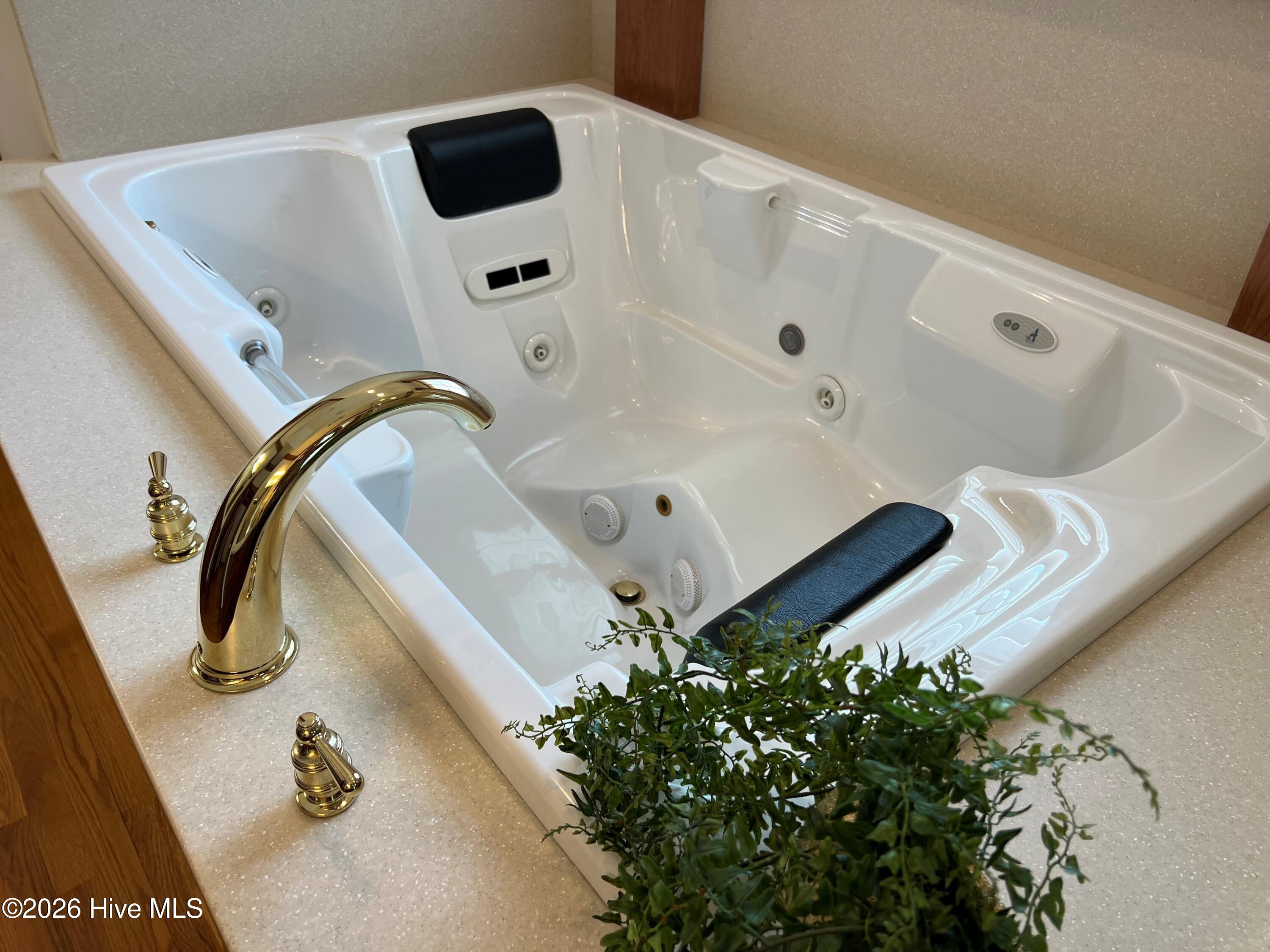722 Wellington Lane Property Photo 11