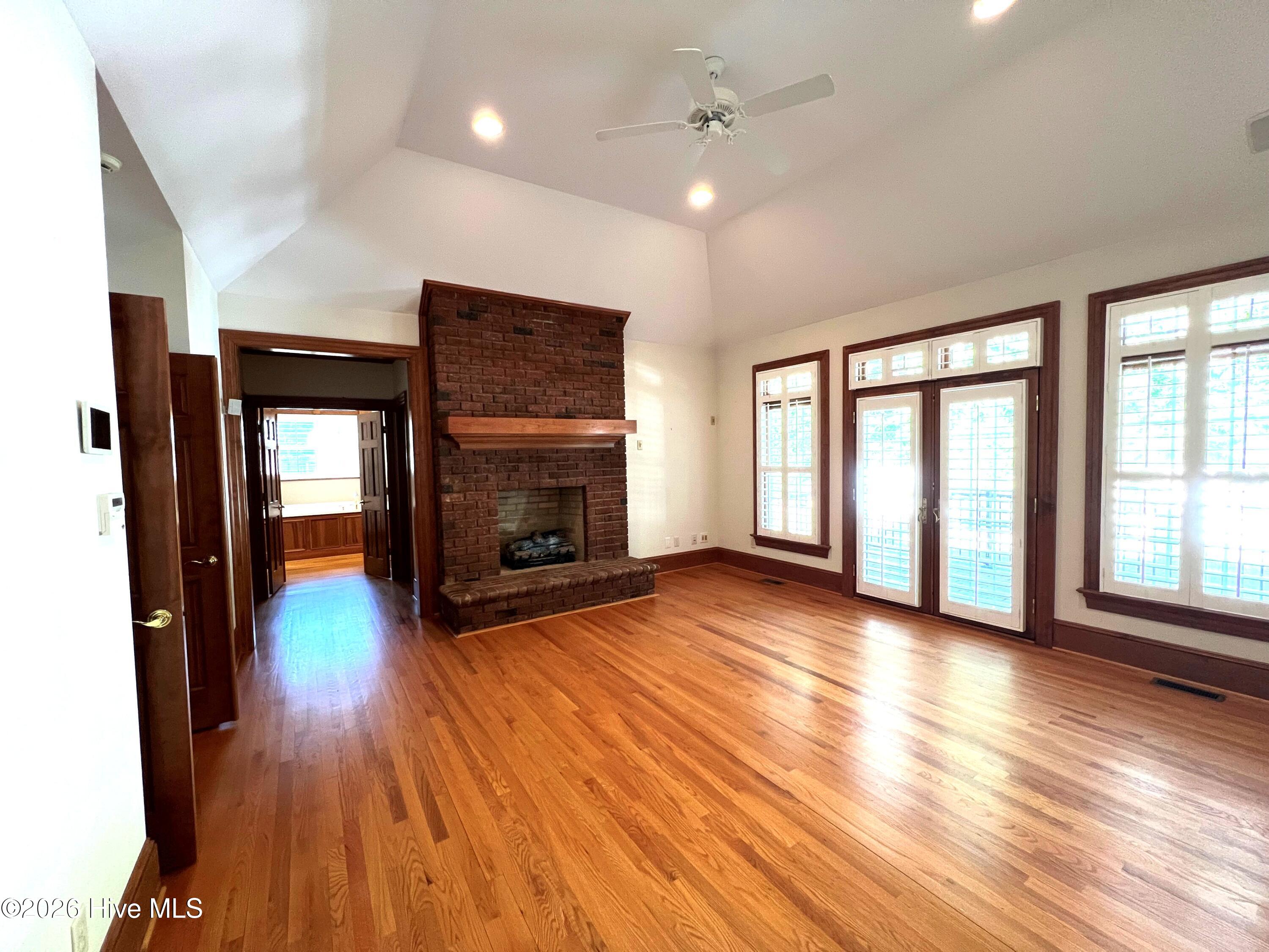 722 Wellington Lane Property Photo 76