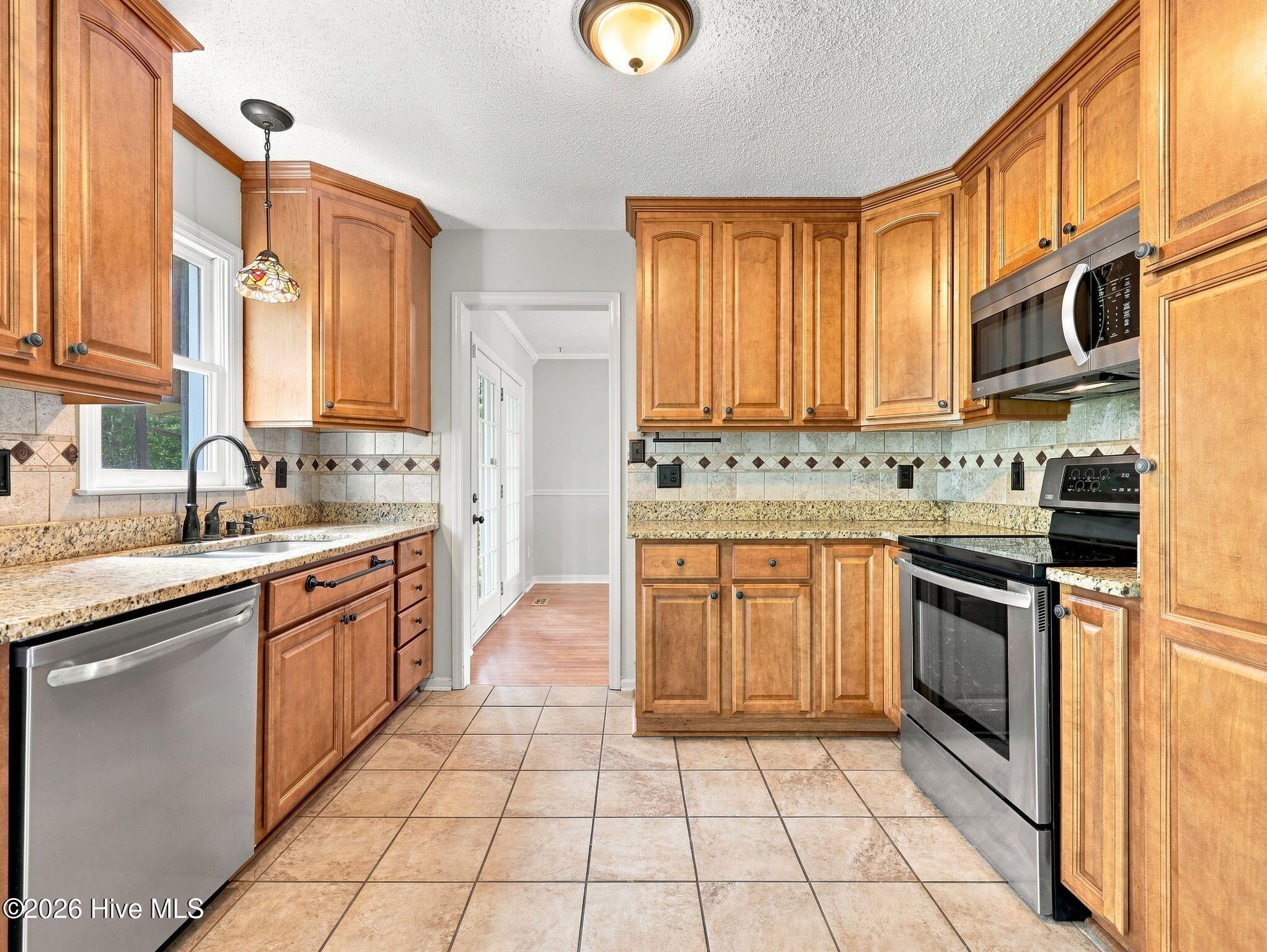 111 Sidney Lane Property Photo 4