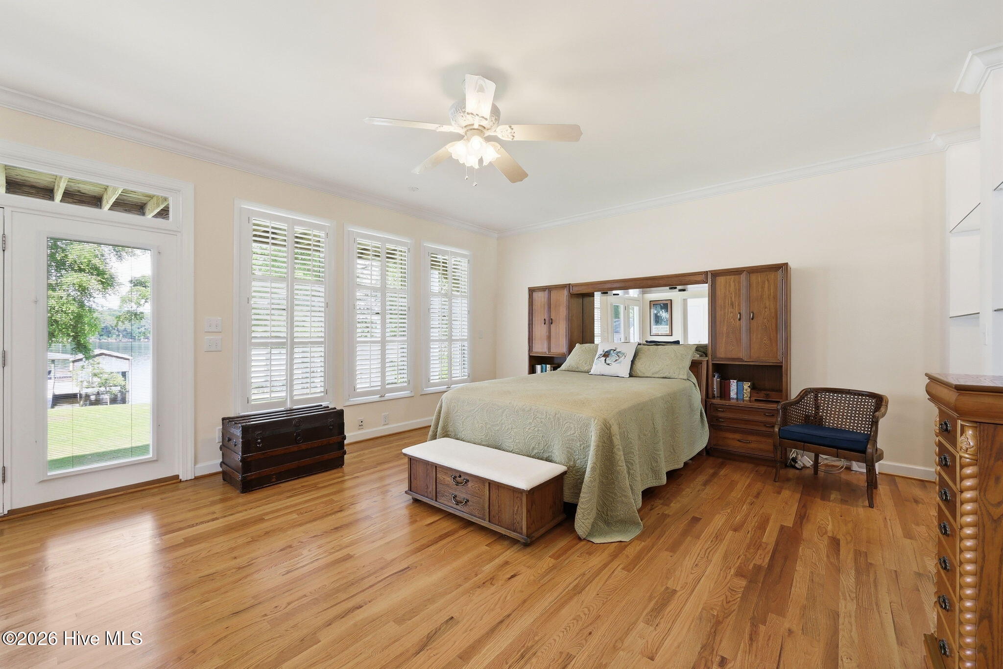 121 Sabre Point Drive Property Photo 14