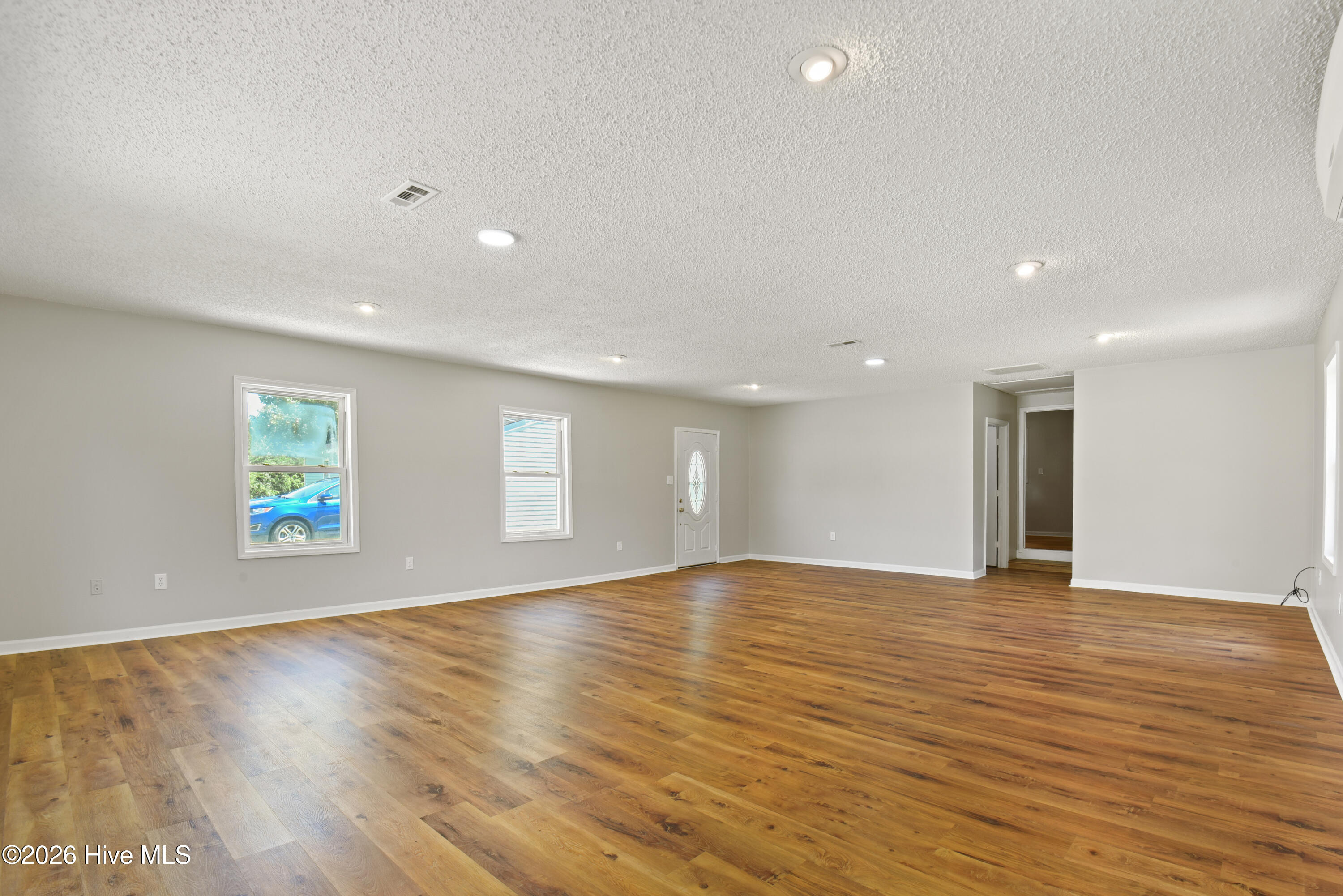 1017 Jennifer Drive Property Photo 5