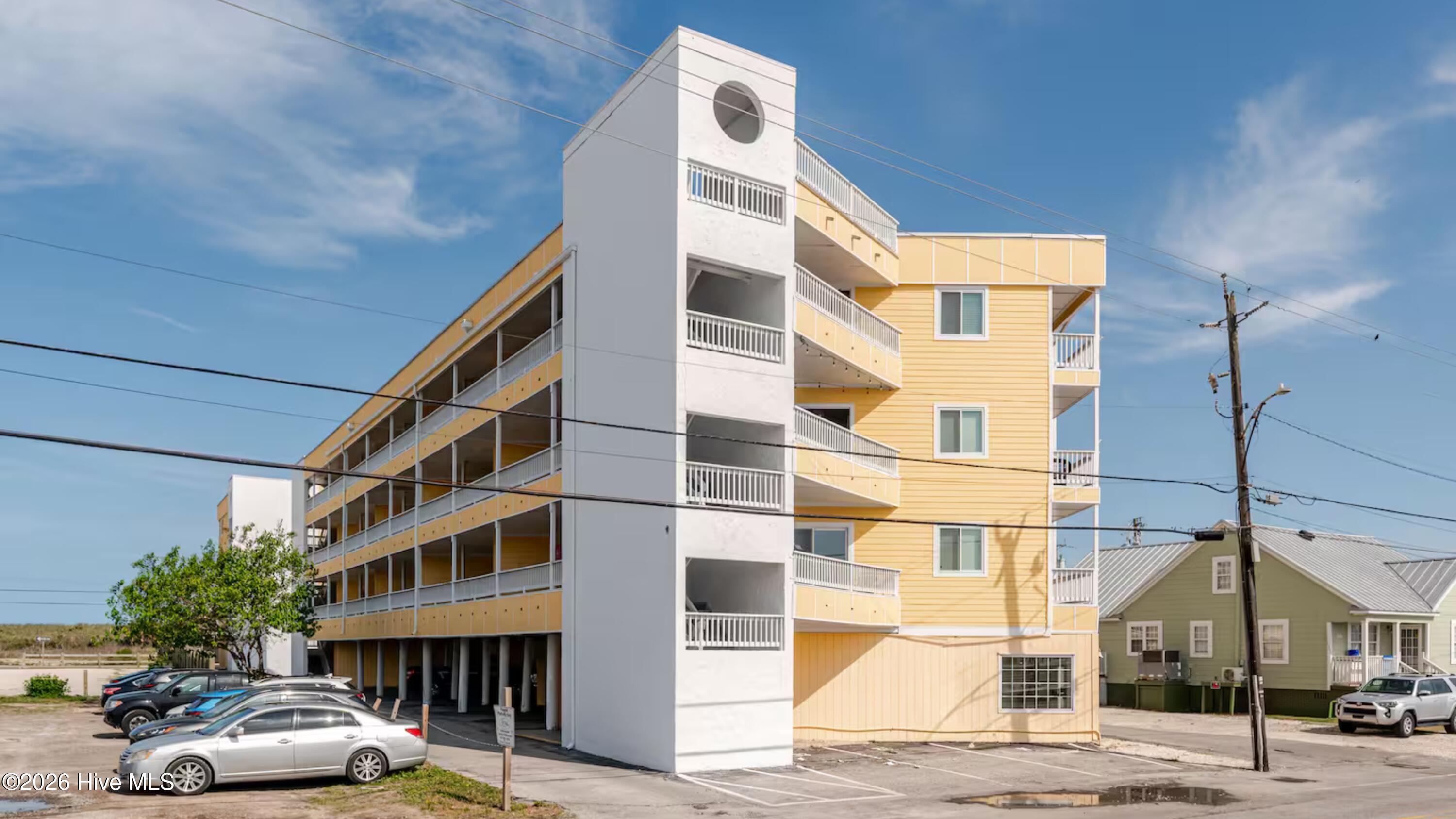 302 Canal Drive Unit 14