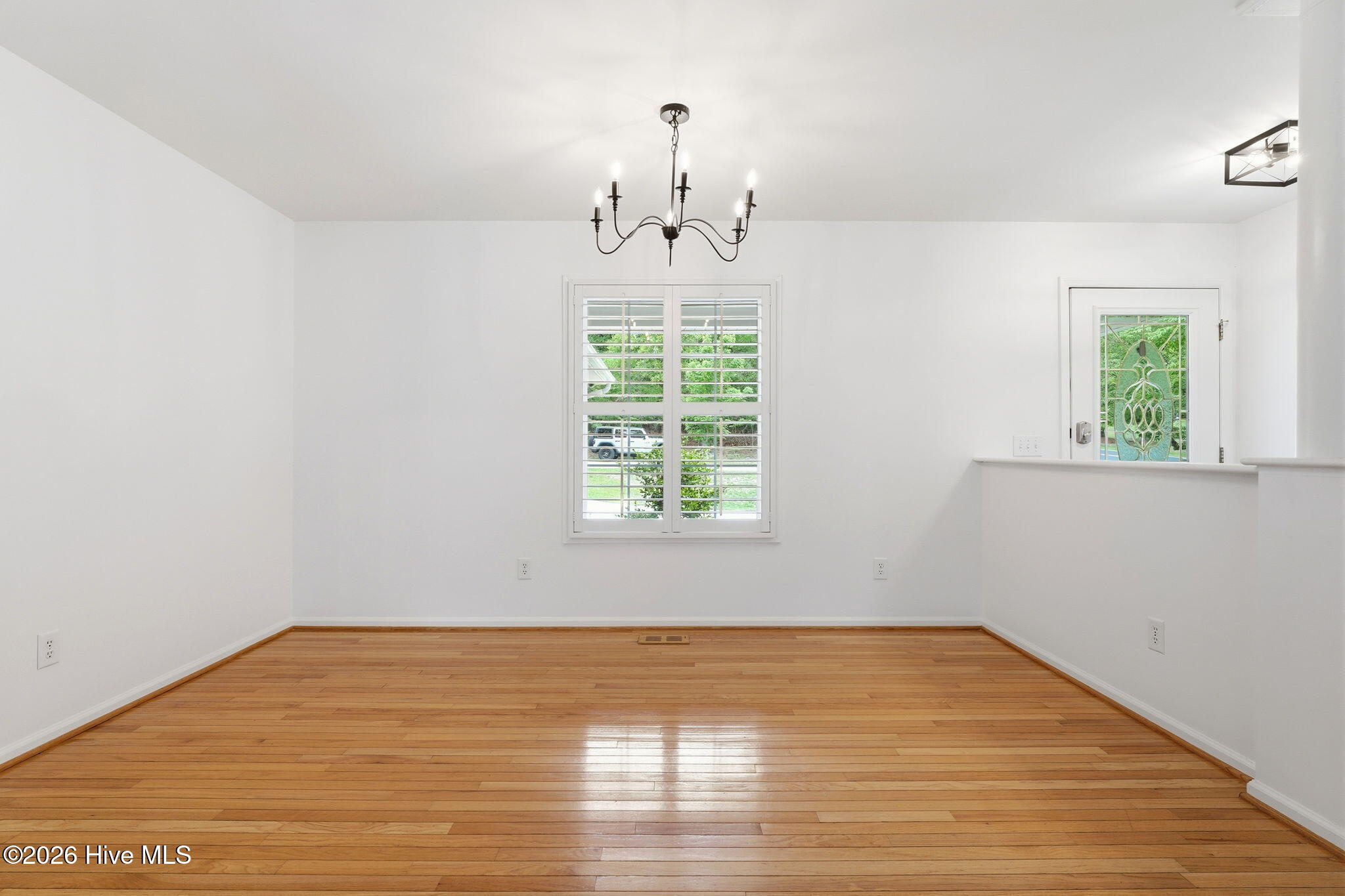 2 Ash Court Property Photo 18
