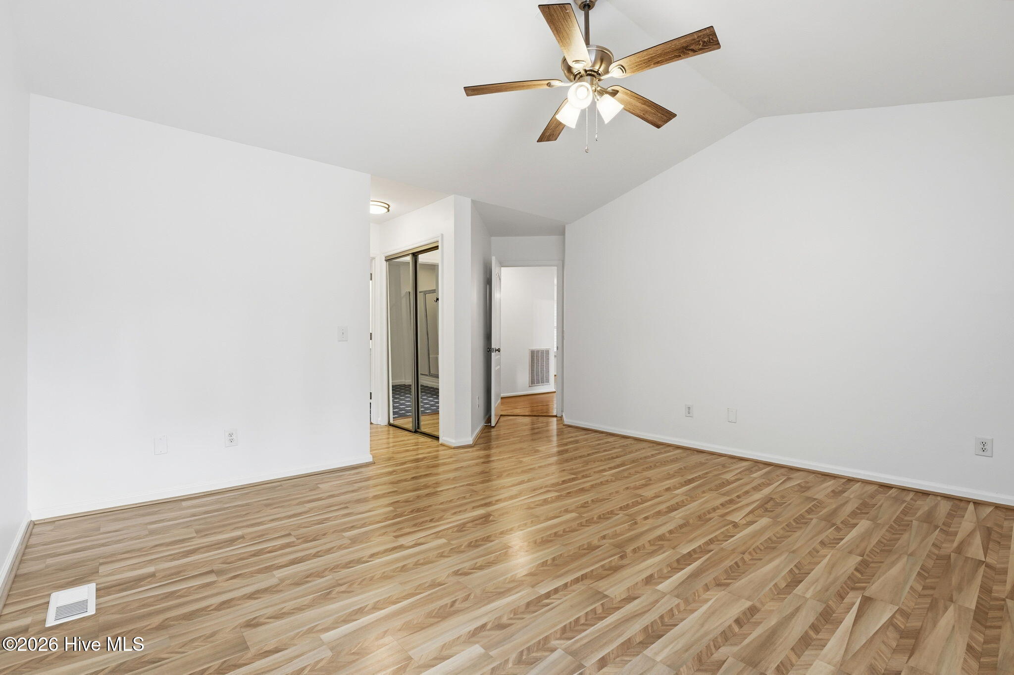 2 Ash Court Property Photo 35