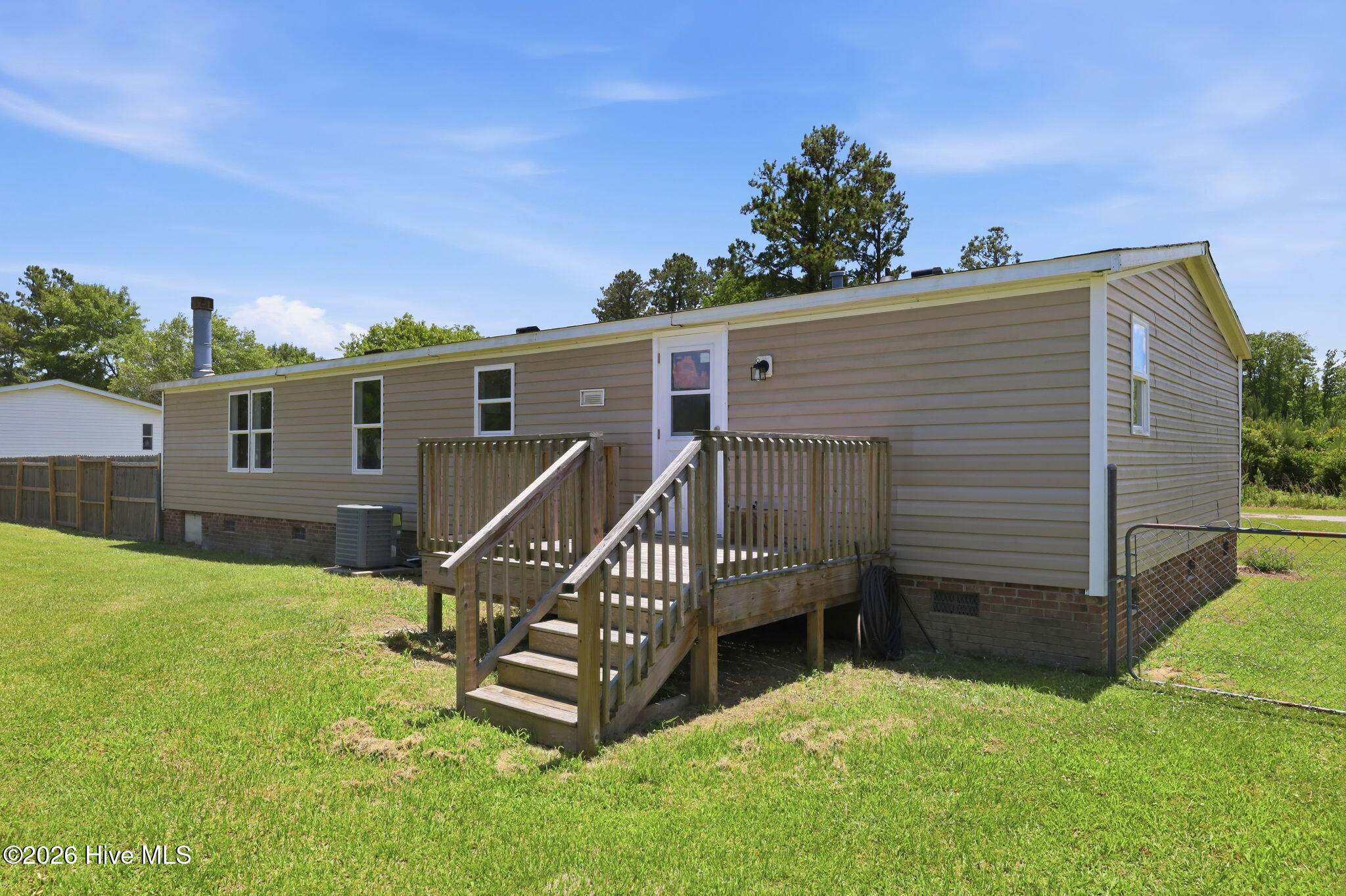 204 Kings Parkway Property Photo 27