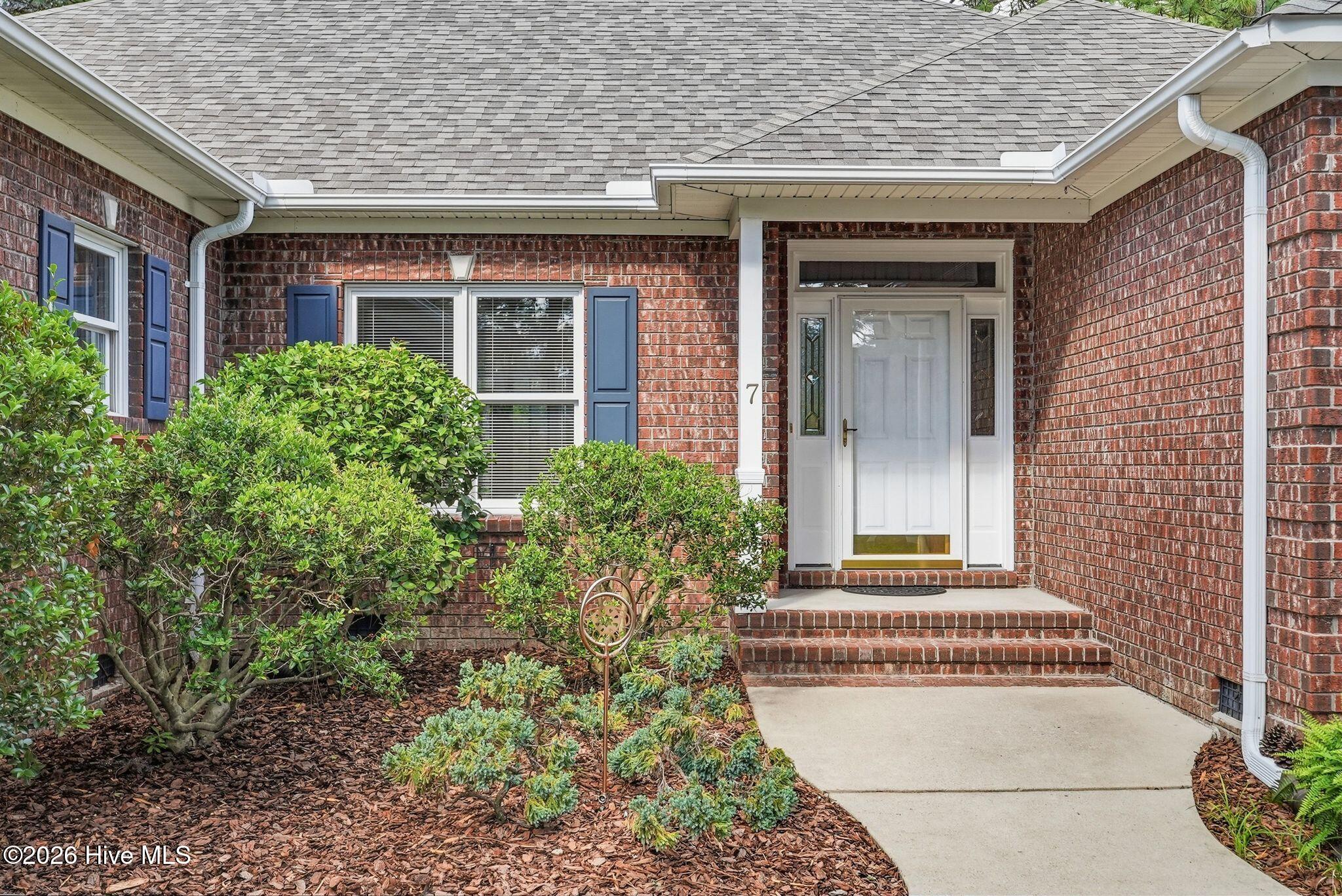 7 Riviera Drive Property Photo 6