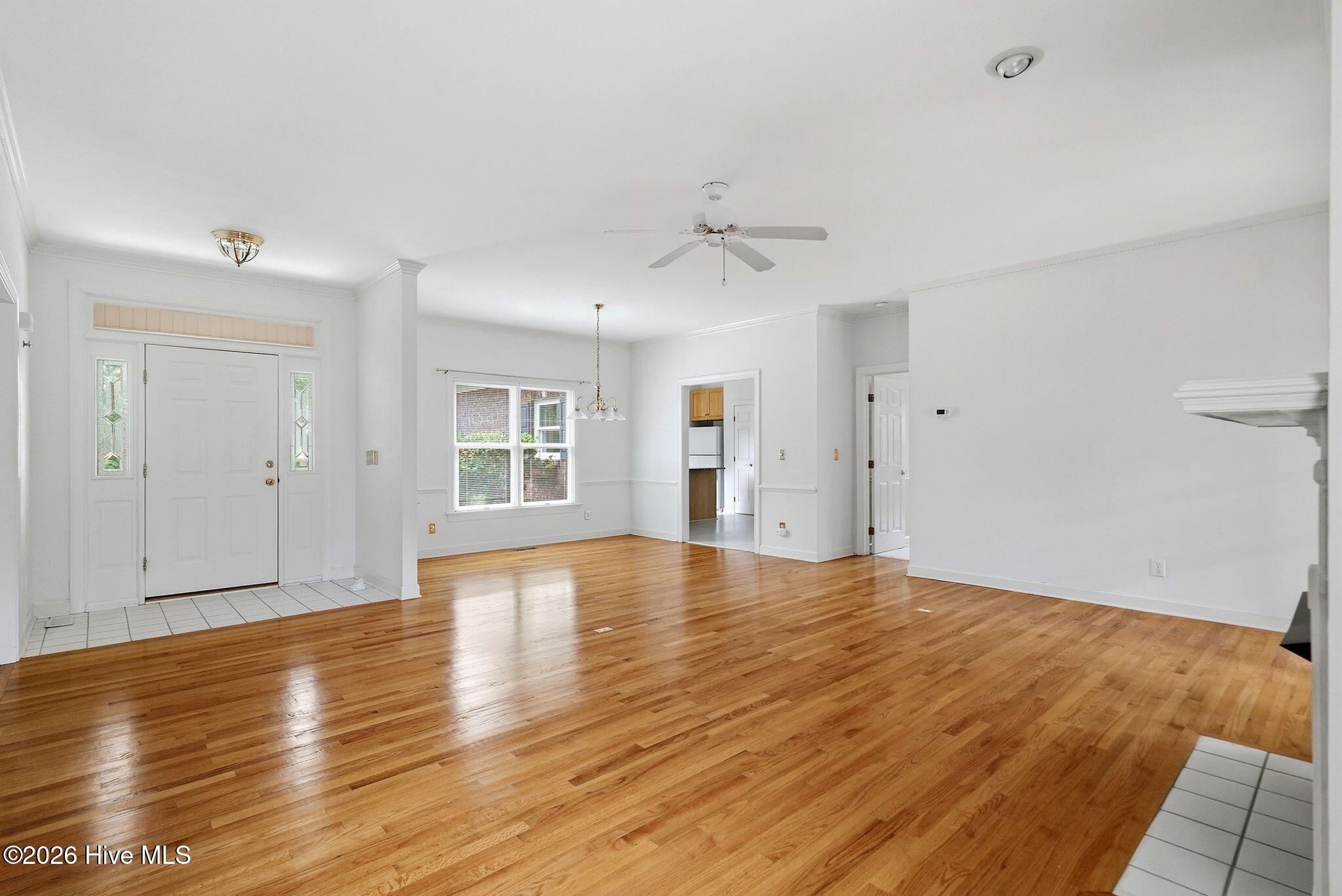 7 Riviera Drive Property Photo 9