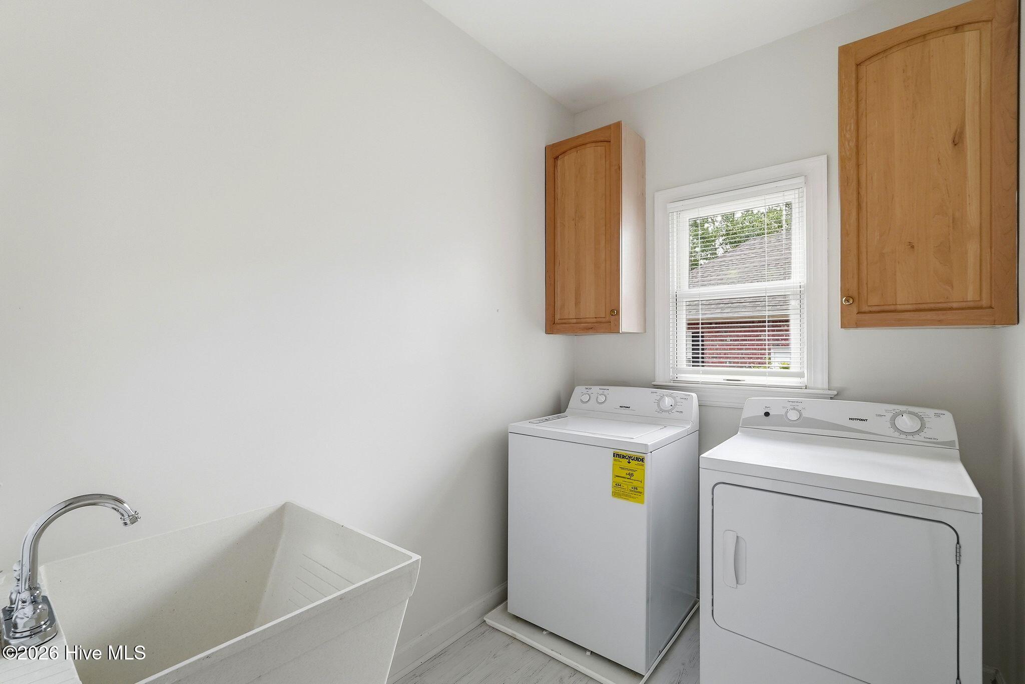 7 Riviera Drive Property Photo 33