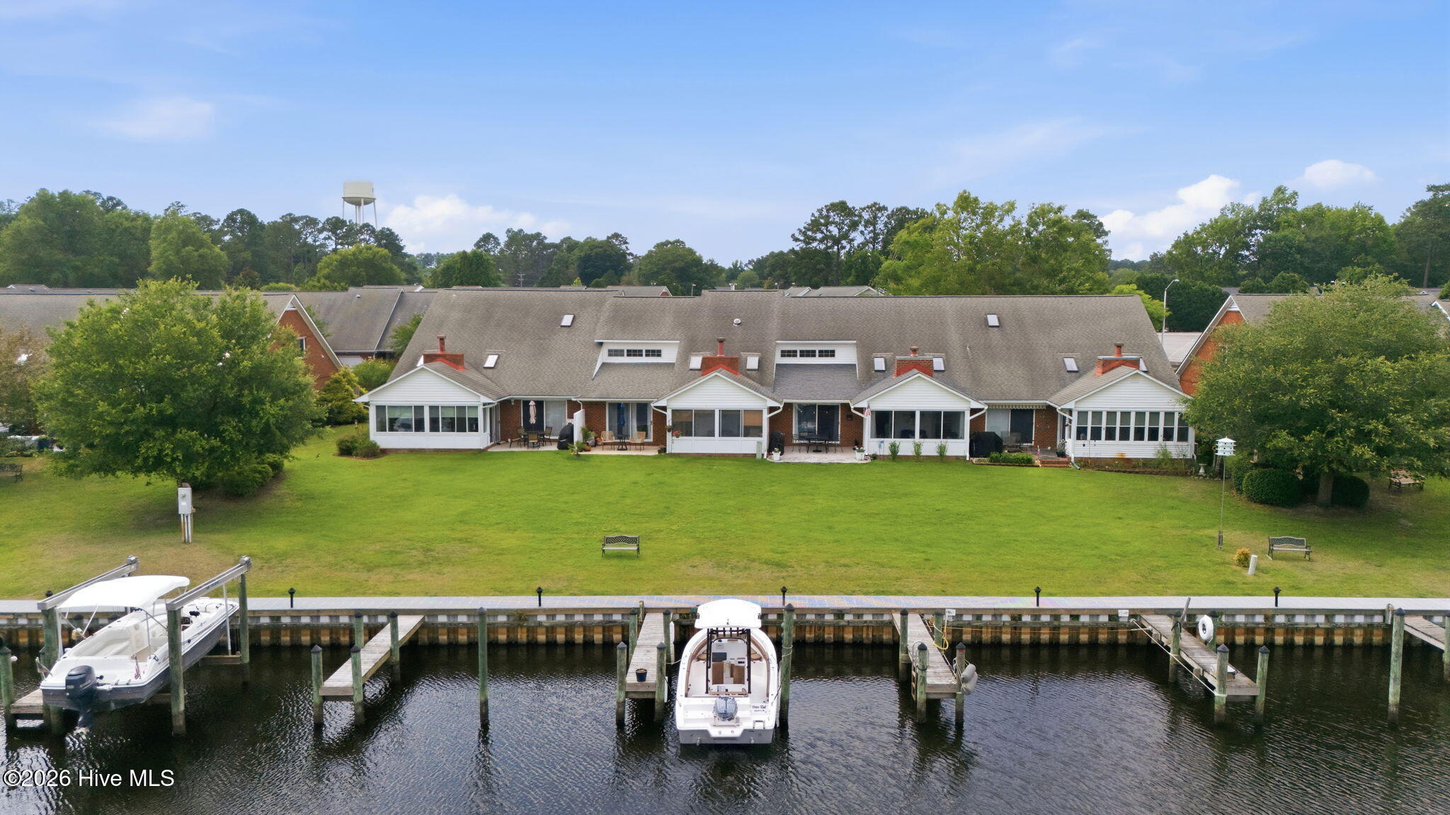 31 Pier Pointe Property Photo 40