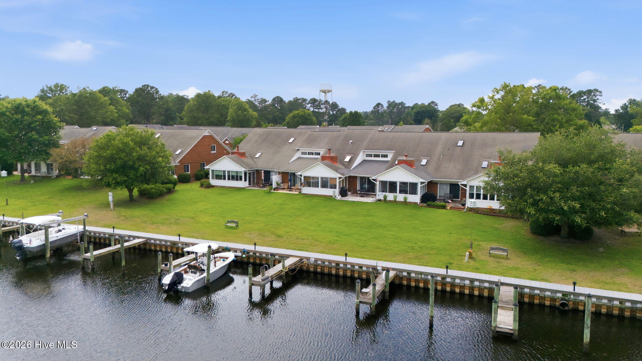 31 Pier Pointe Property Photo 59