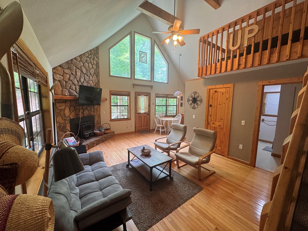 256 High Top Lane Property Photo 7