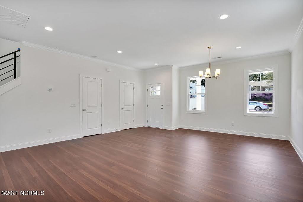 1007 Campbell Street Property Photo 6