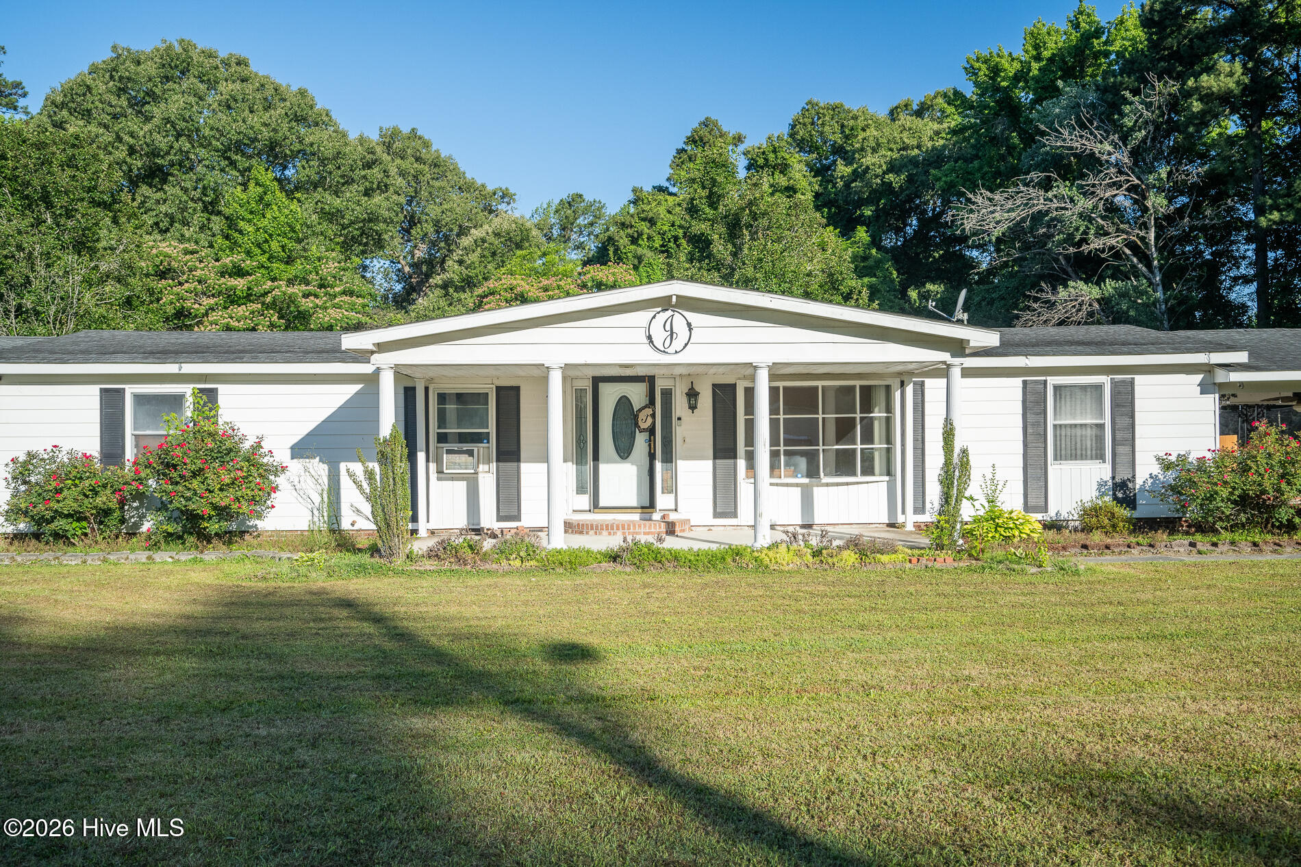 210 Hines Avenue Property Photo 2
