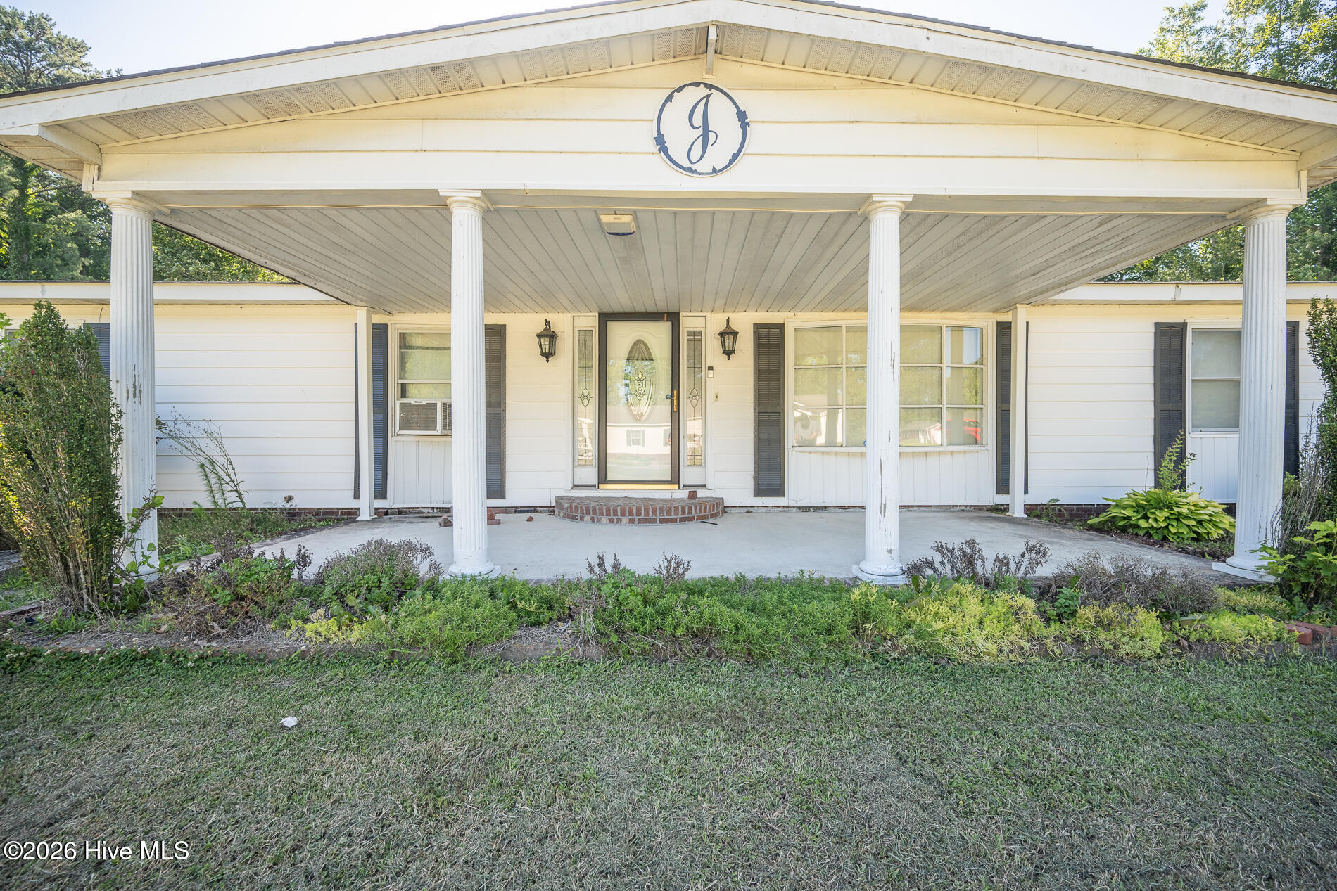 210 Hines Avenue Property Photo 5