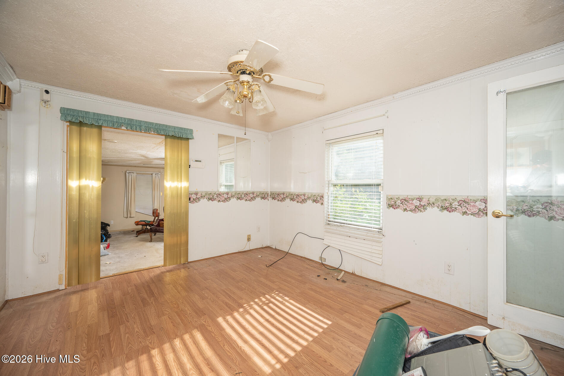 210 Hines Avenue Property Photo 27