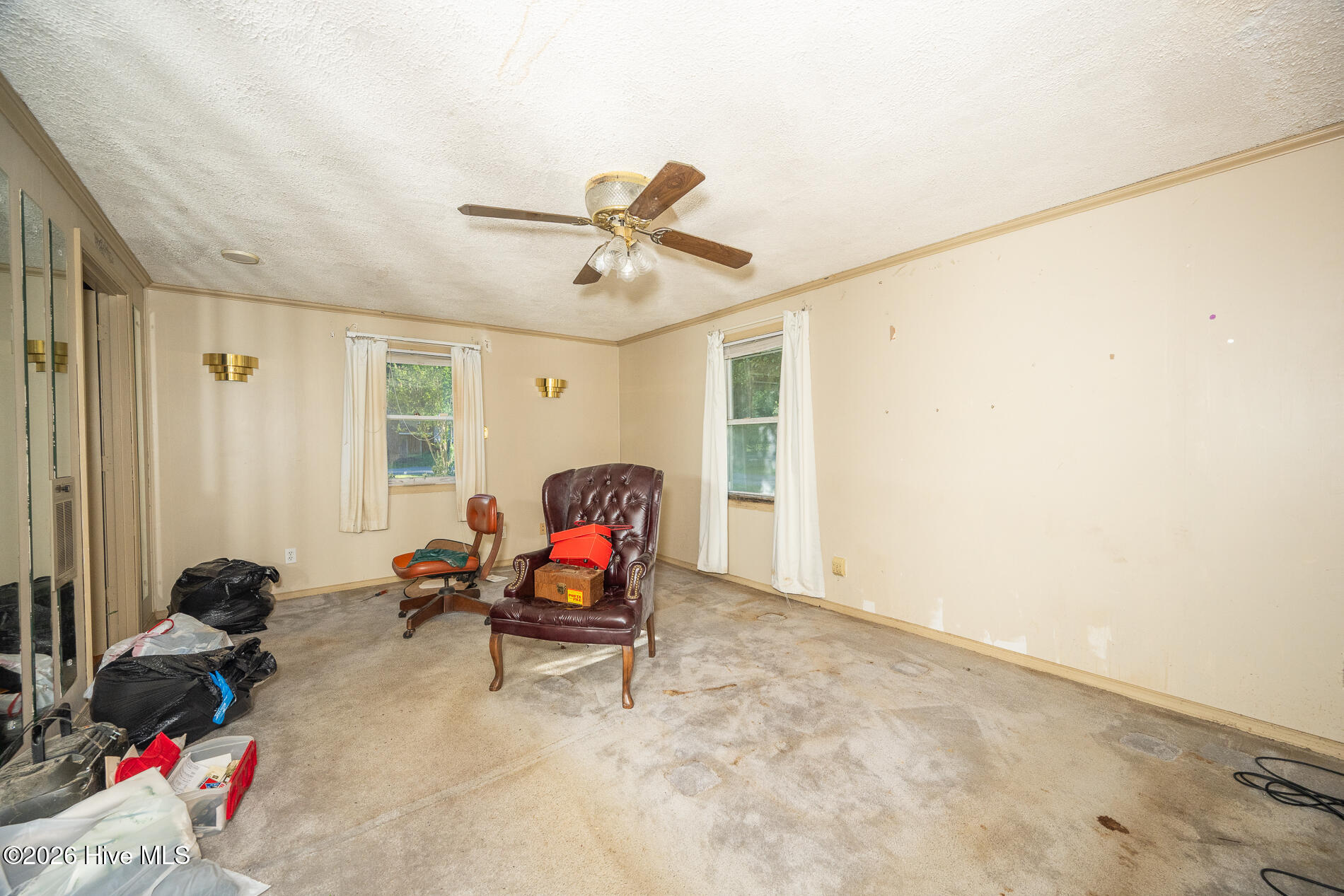 210 Hines Avenue Property Photo 29
