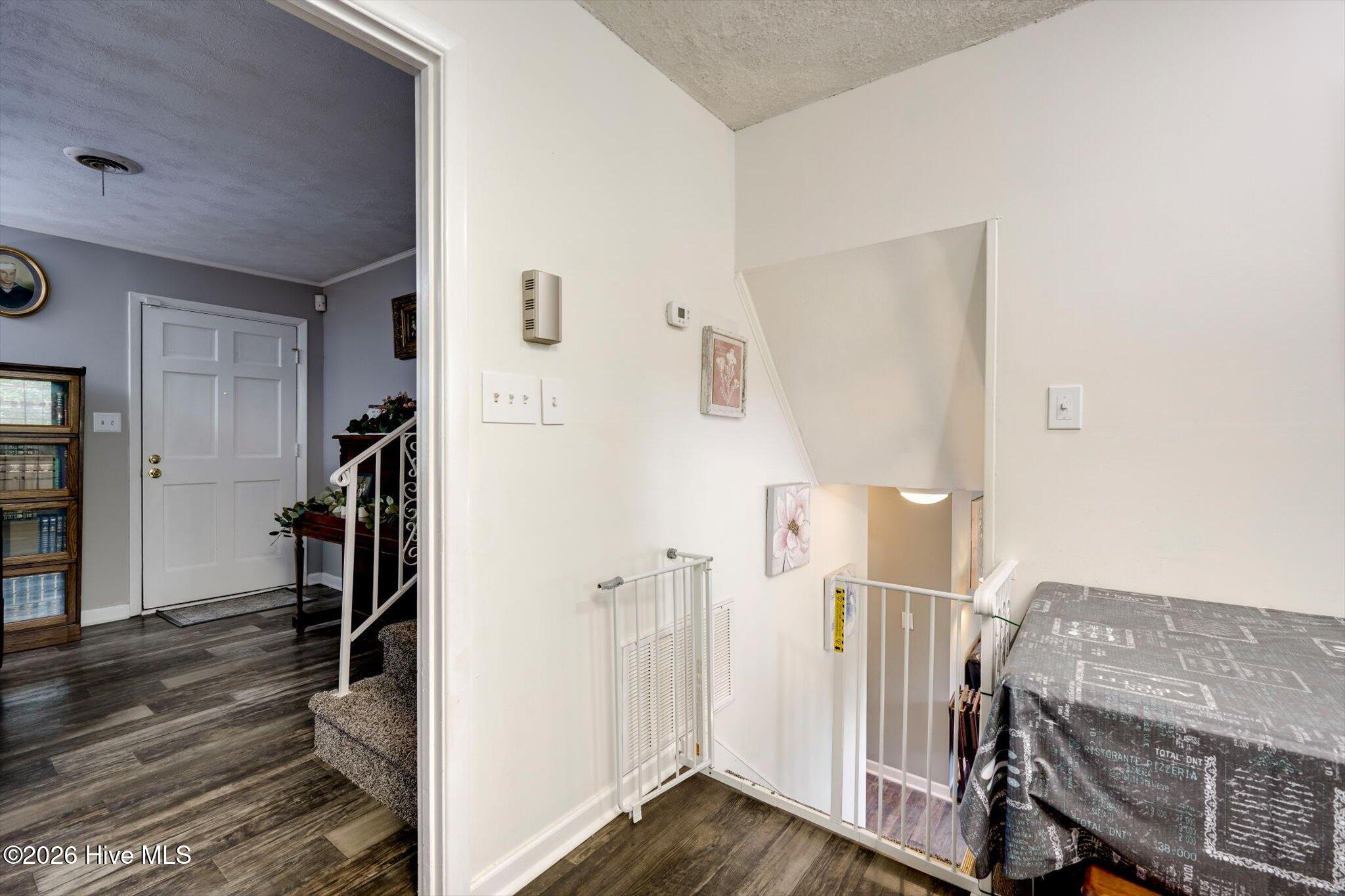 3031 Sterling Road Property Photo 17