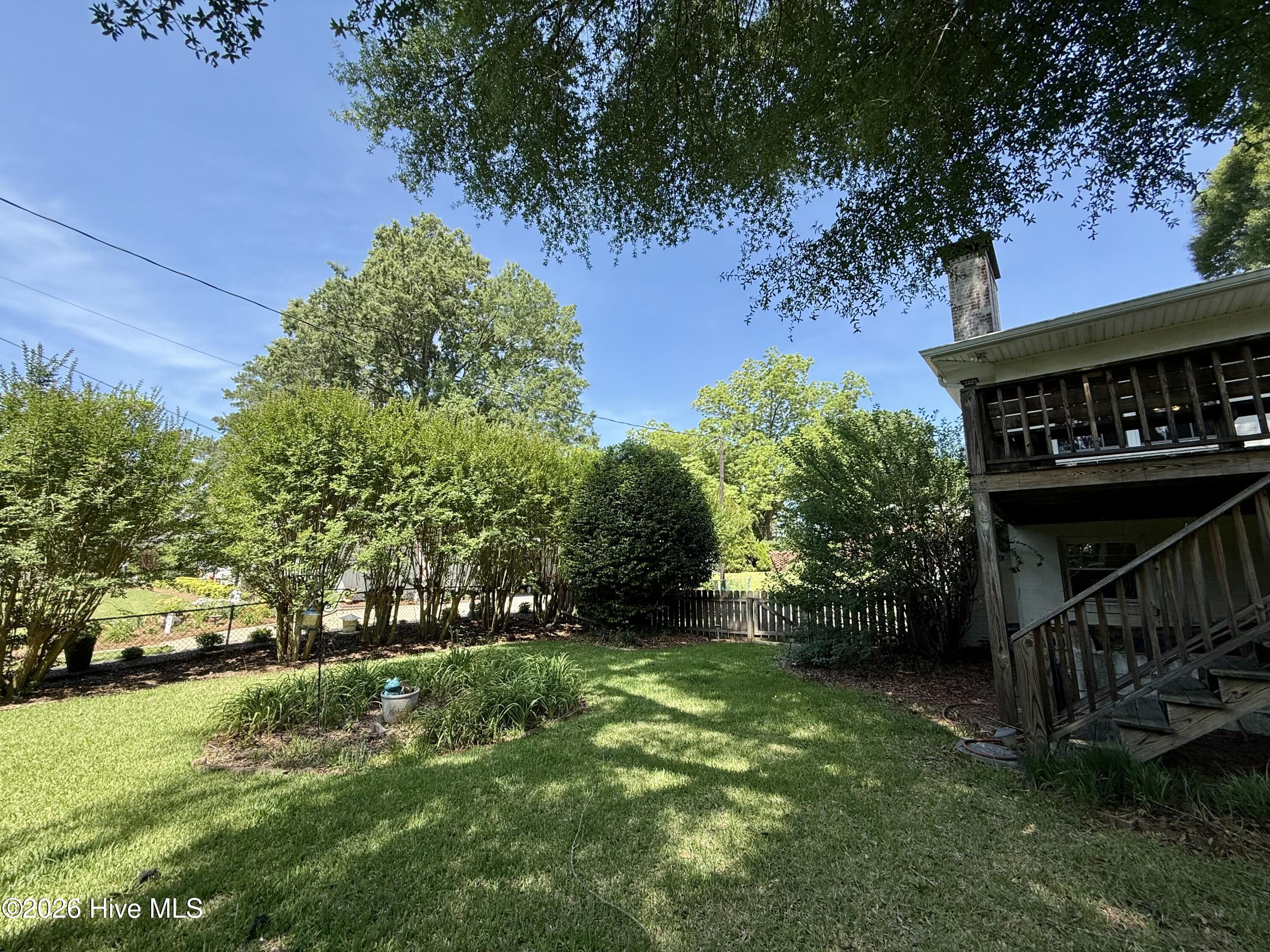 103 Finch Street Property Photo 30