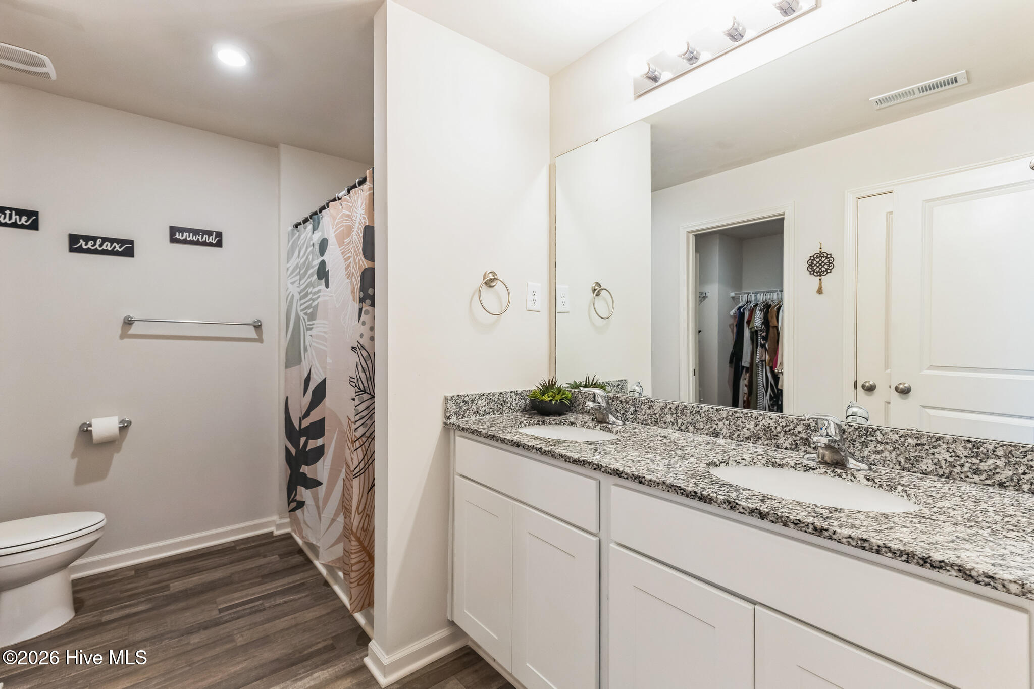 1253 Manor Drive Property Photo 19