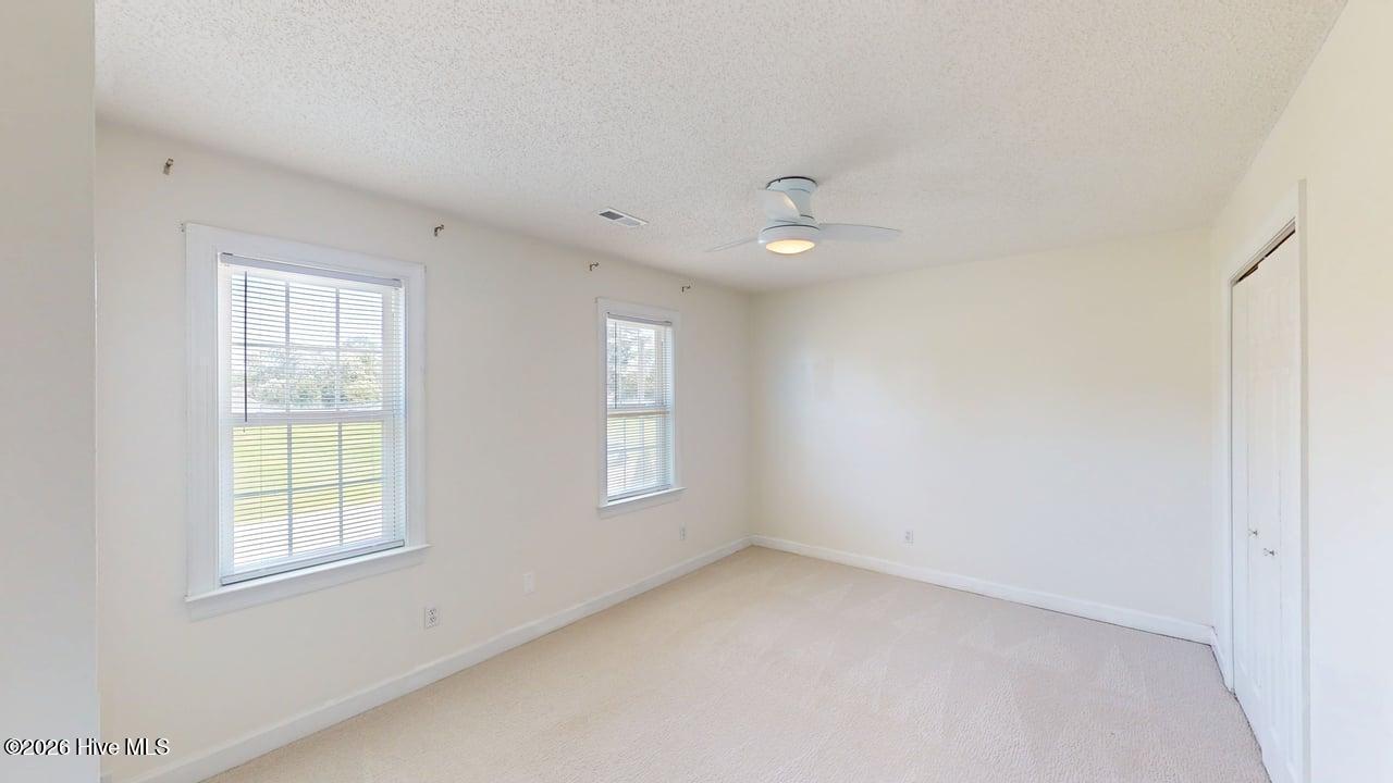 107 Cambridge Drive Property Photo 25