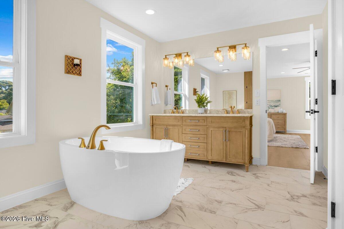 2950 Scotts Hill Loop Road Property Photo 24