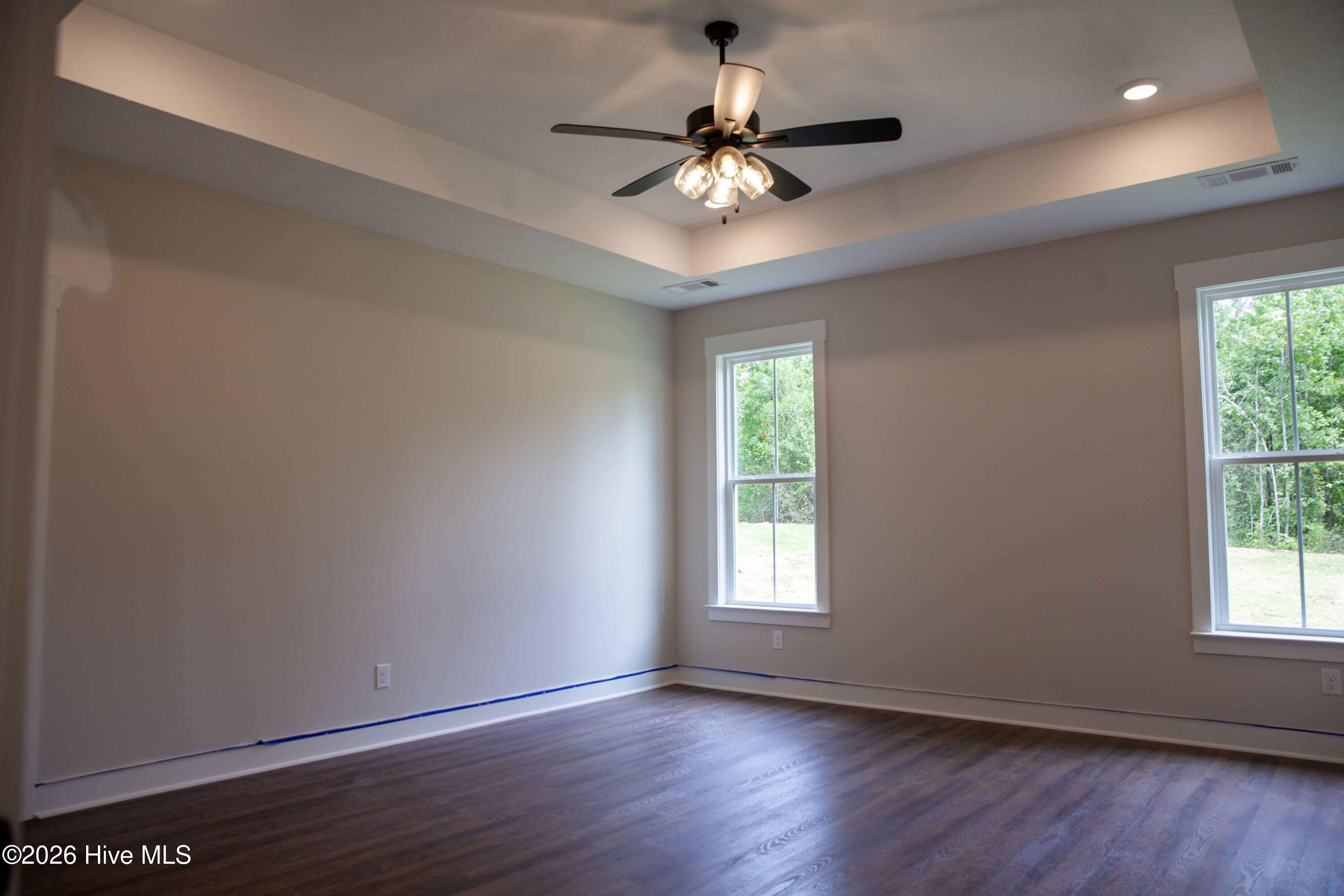 916 Fairbourne Drive Property Photo 17