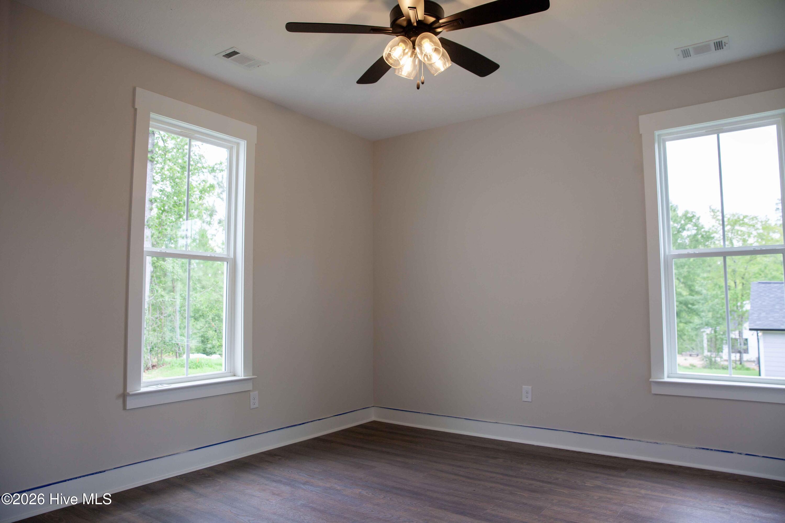 916 Fairbourne Drive Property Photo 31