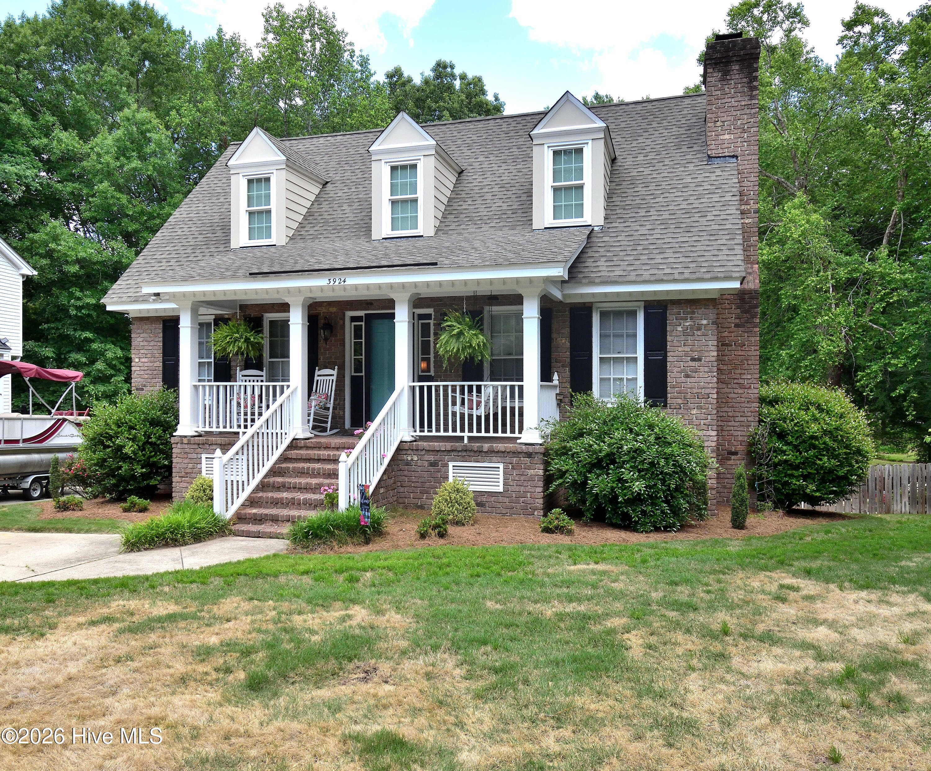 3924 Crosswinds Drive Property Photo 3