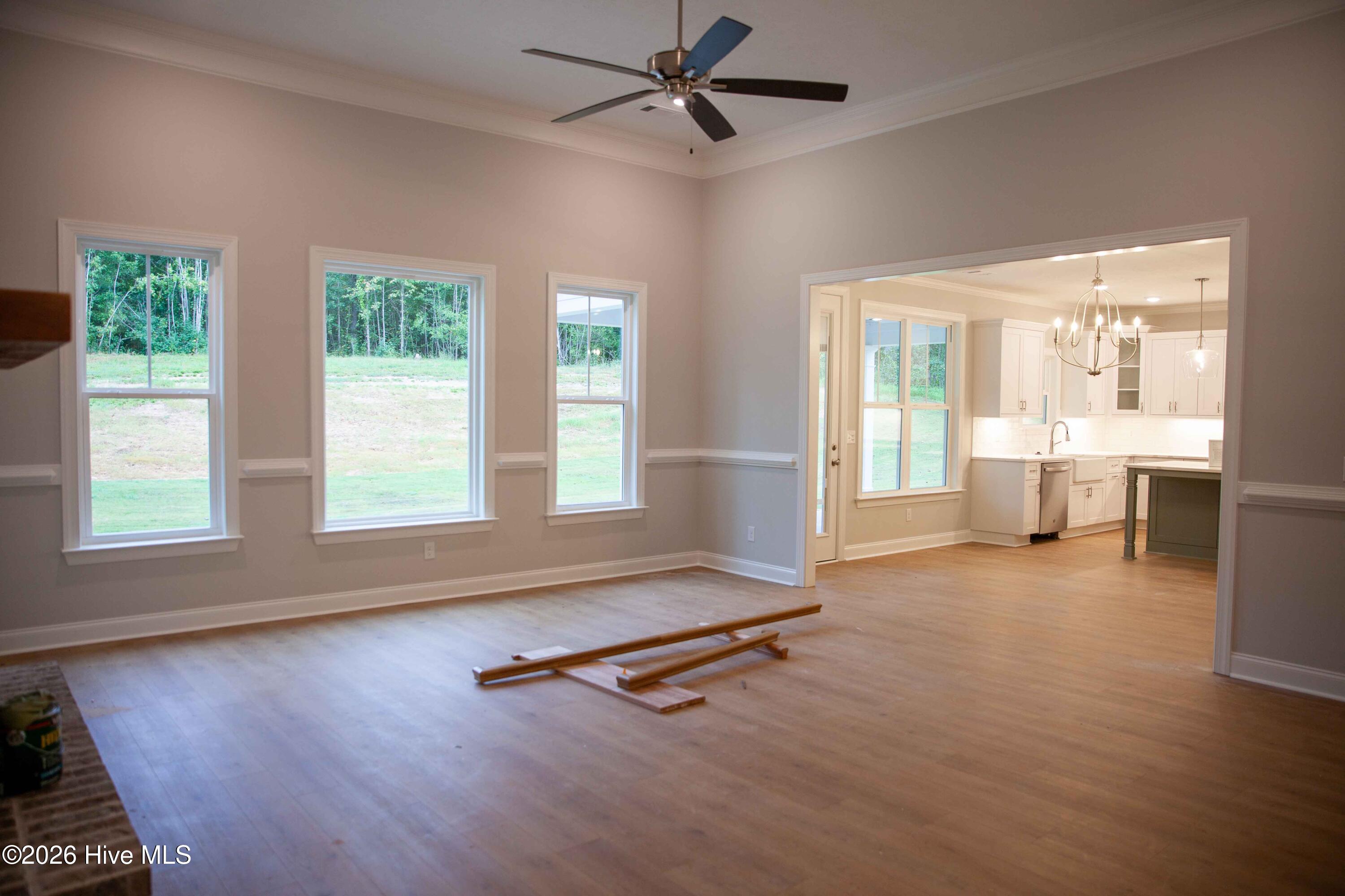 211 Marsdale Drive Property Photo 11