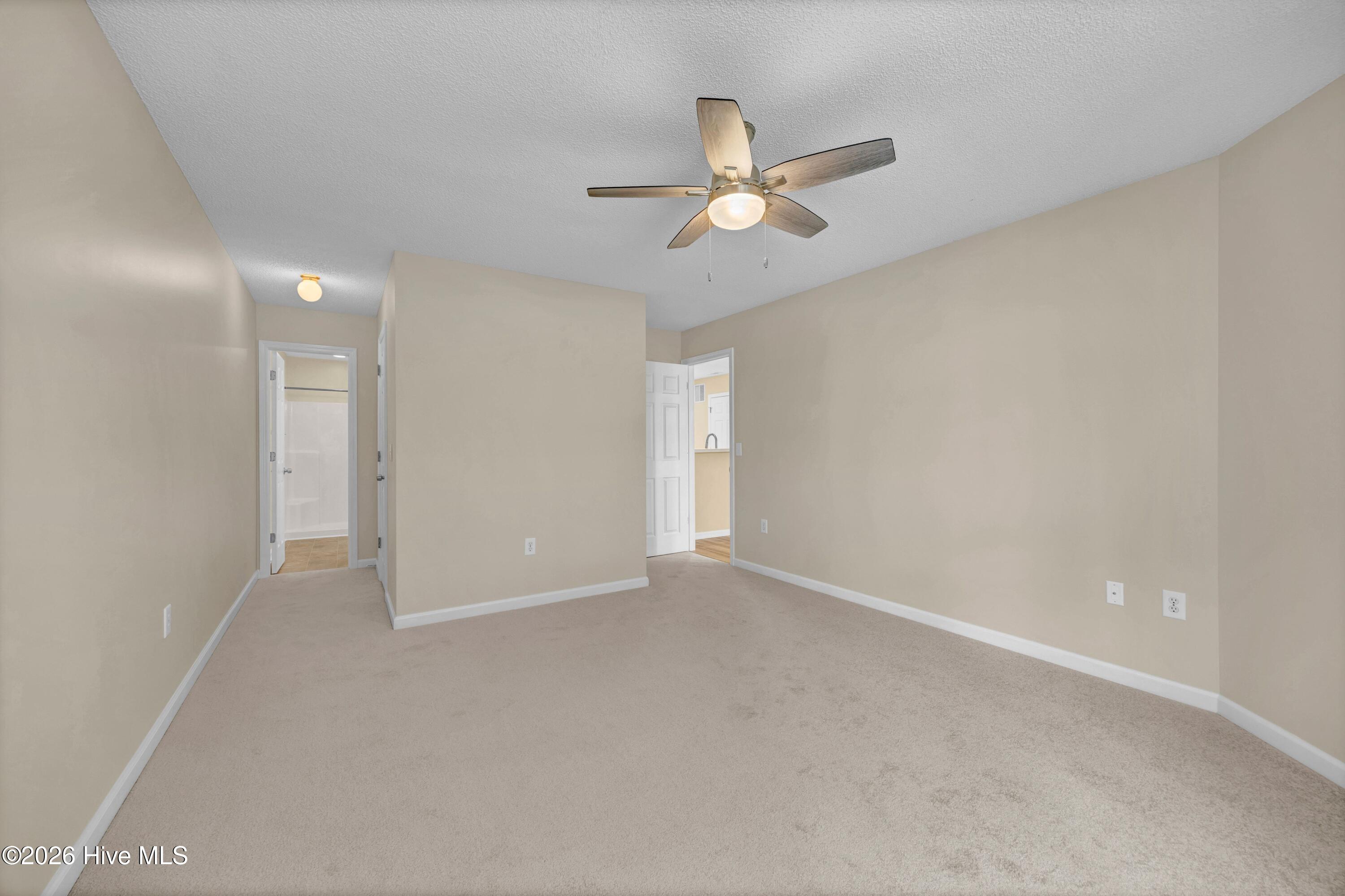 4102 Breezewood Drive Apt 101 Property Photo 15