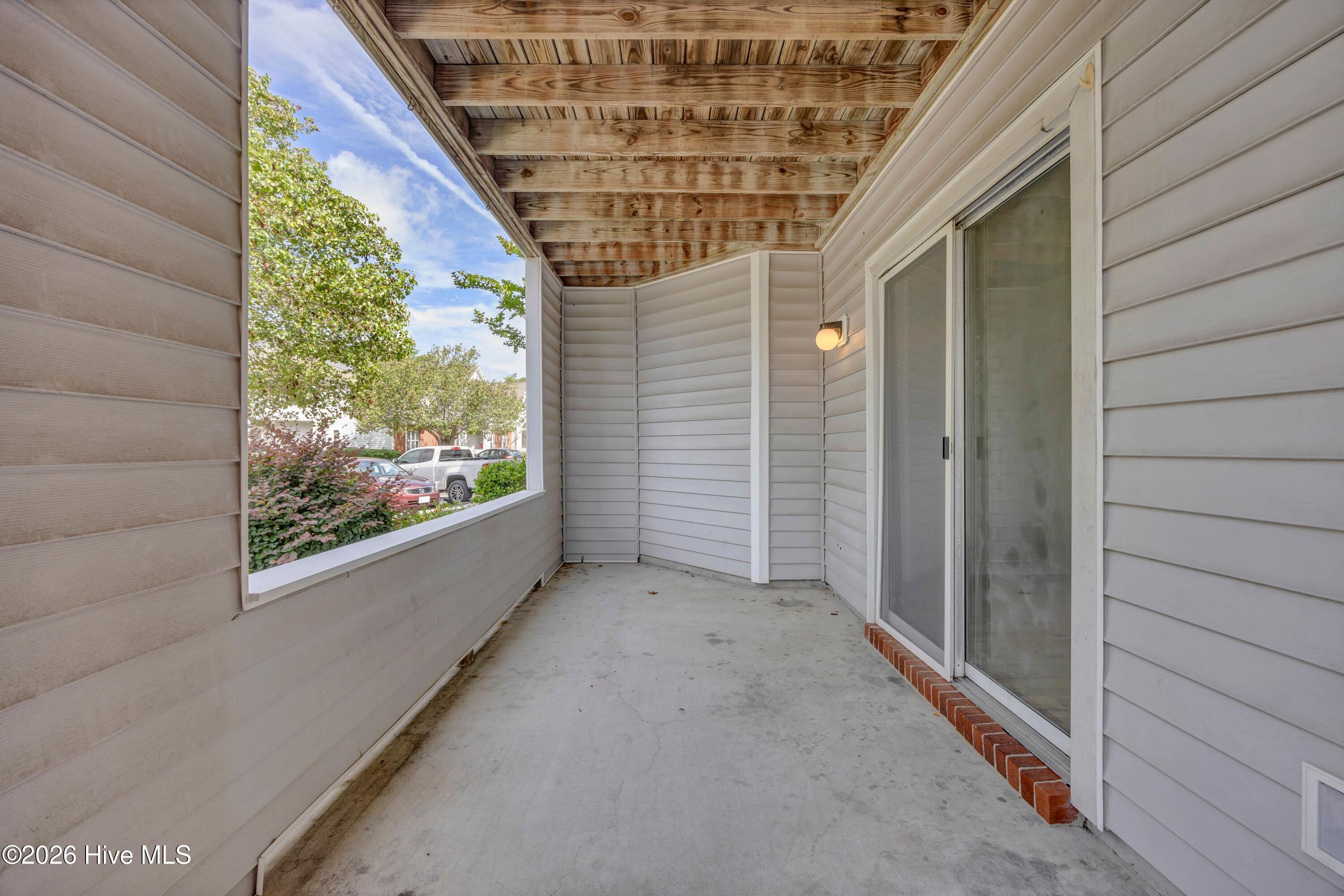 4102 Breezewood Drive Apt 101 Property Photo 26