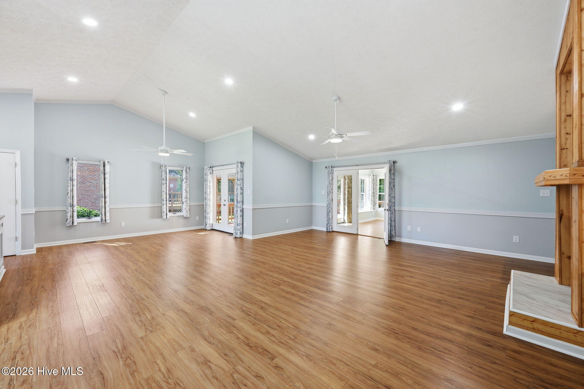 6207 Gondolier Drive Property Photo 7