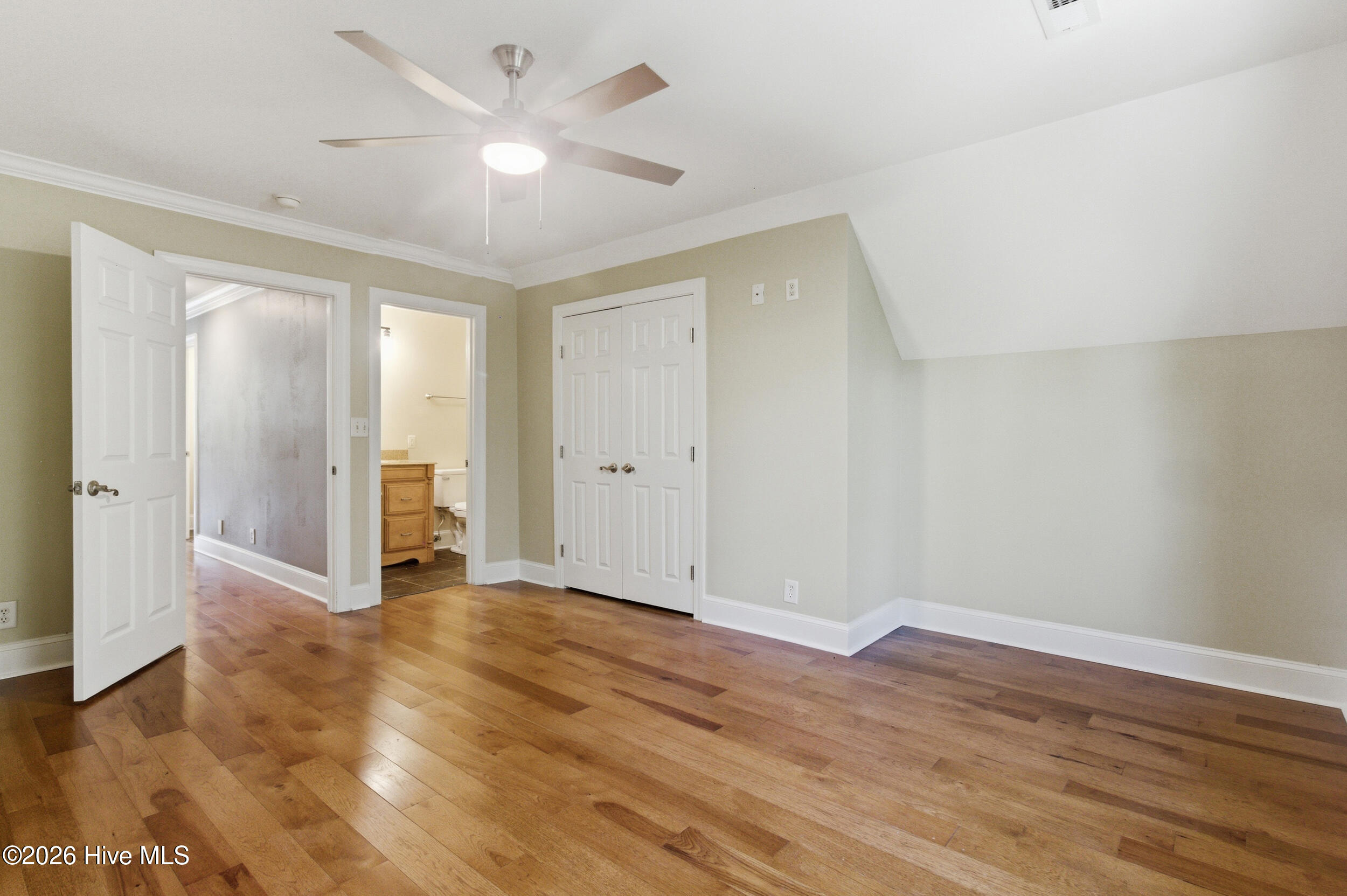 516 Long Point Road Property Photo 27