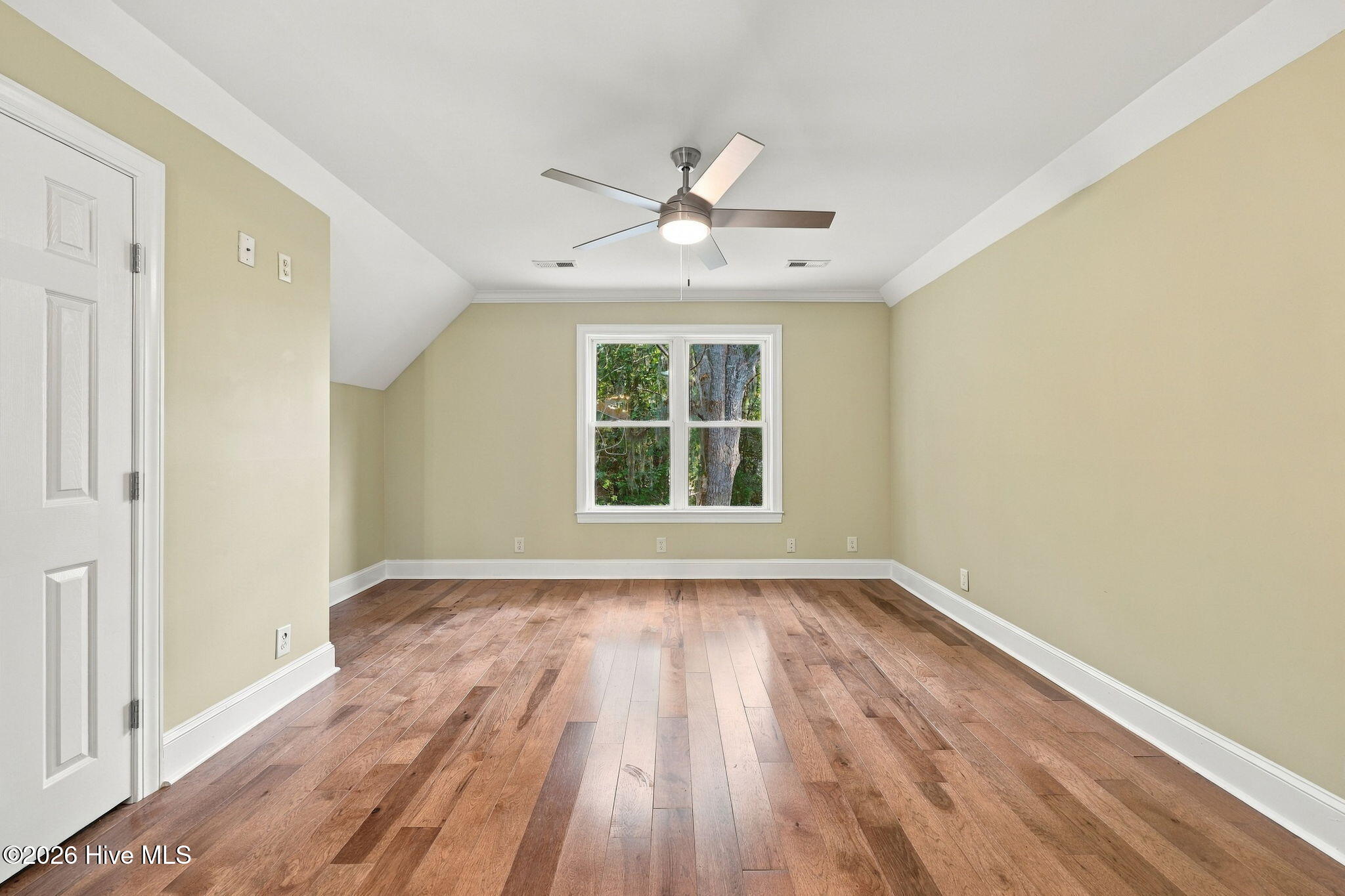 516 Long Point Road Property Photo 36