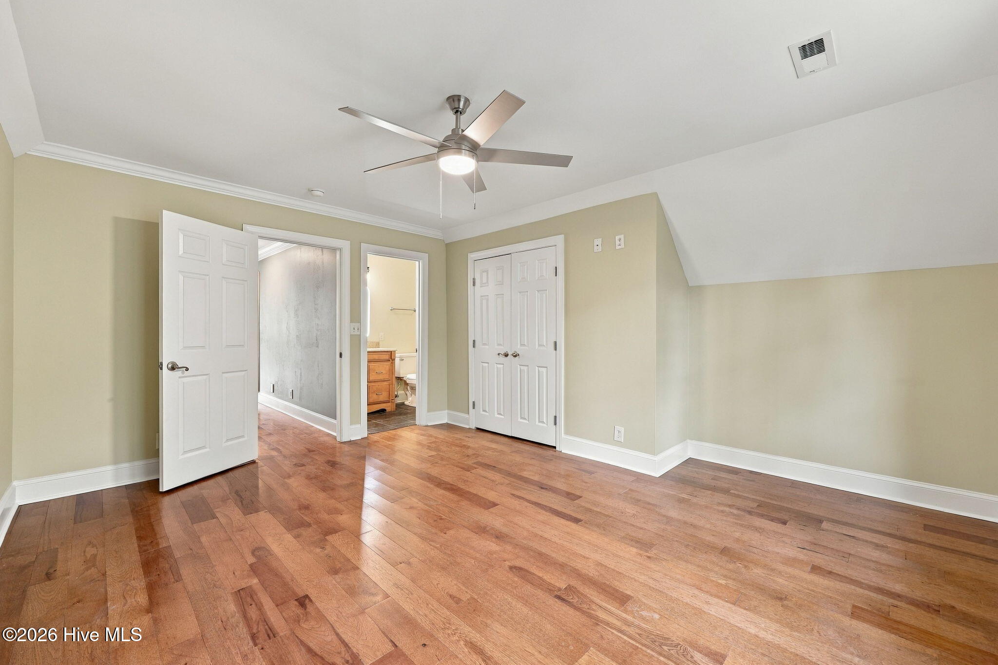 516 Long Point Road Property Photo 37