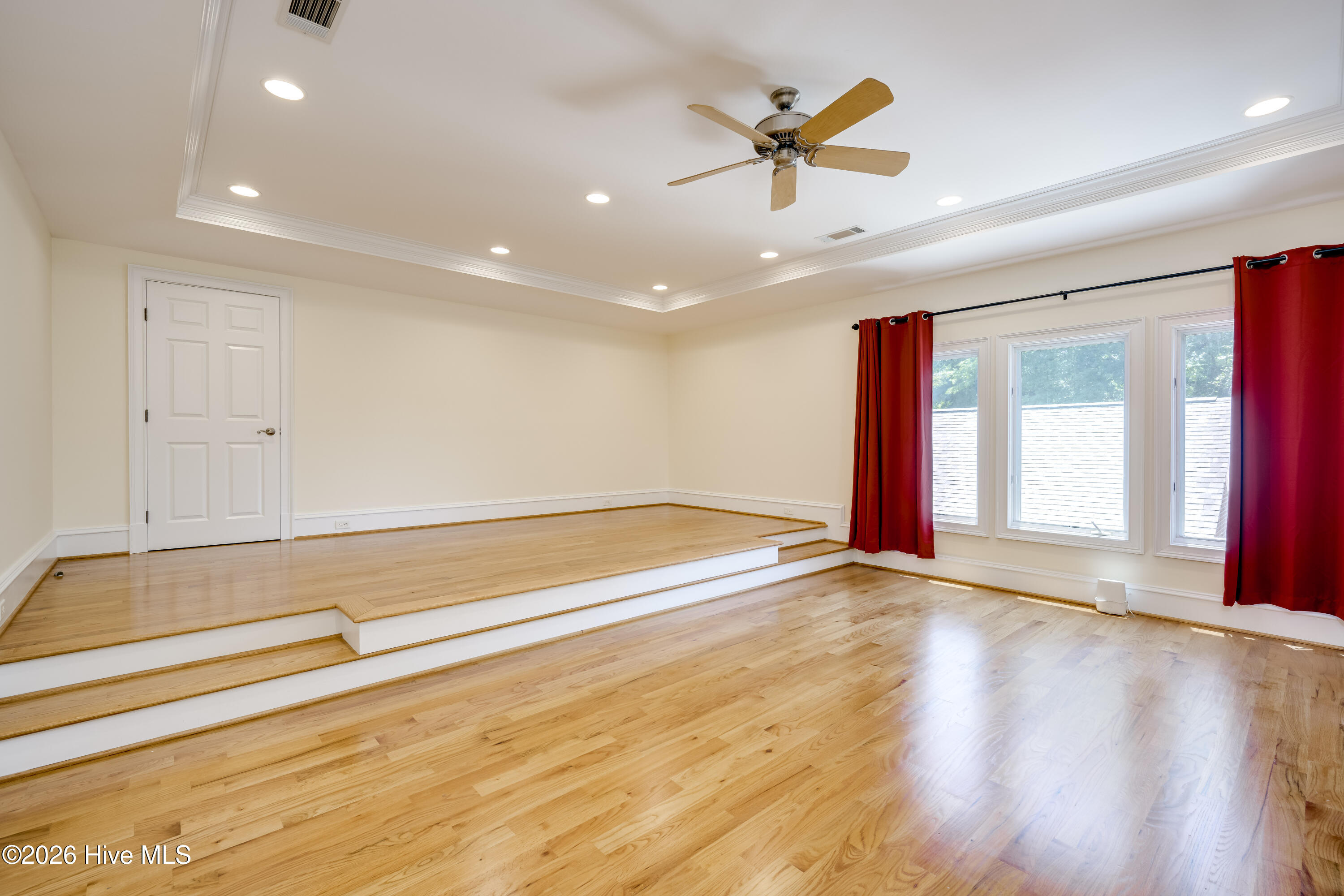 3045 Bransford Road Property Photo 45