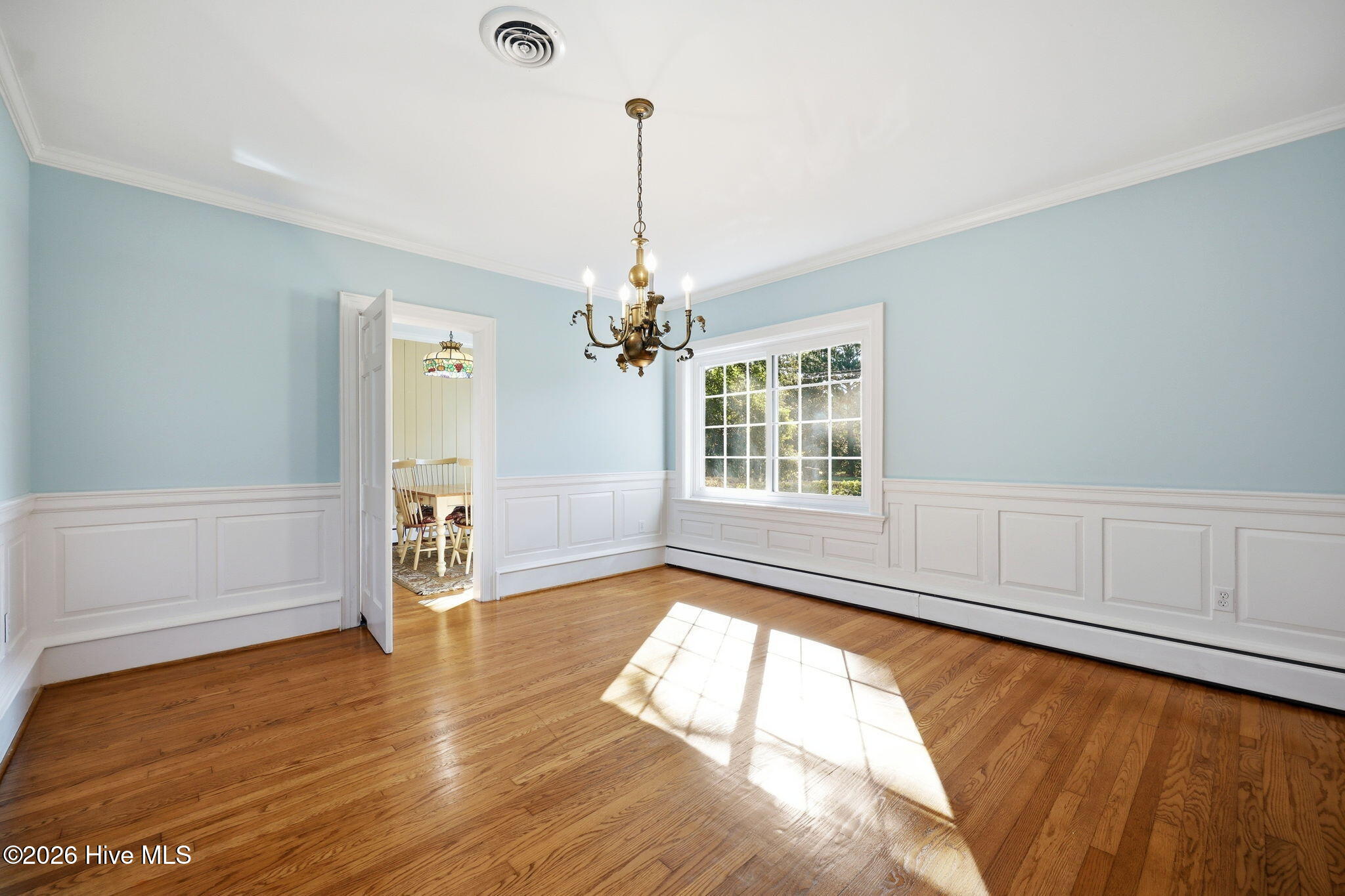1108 Summit Avenue Property Photo 10