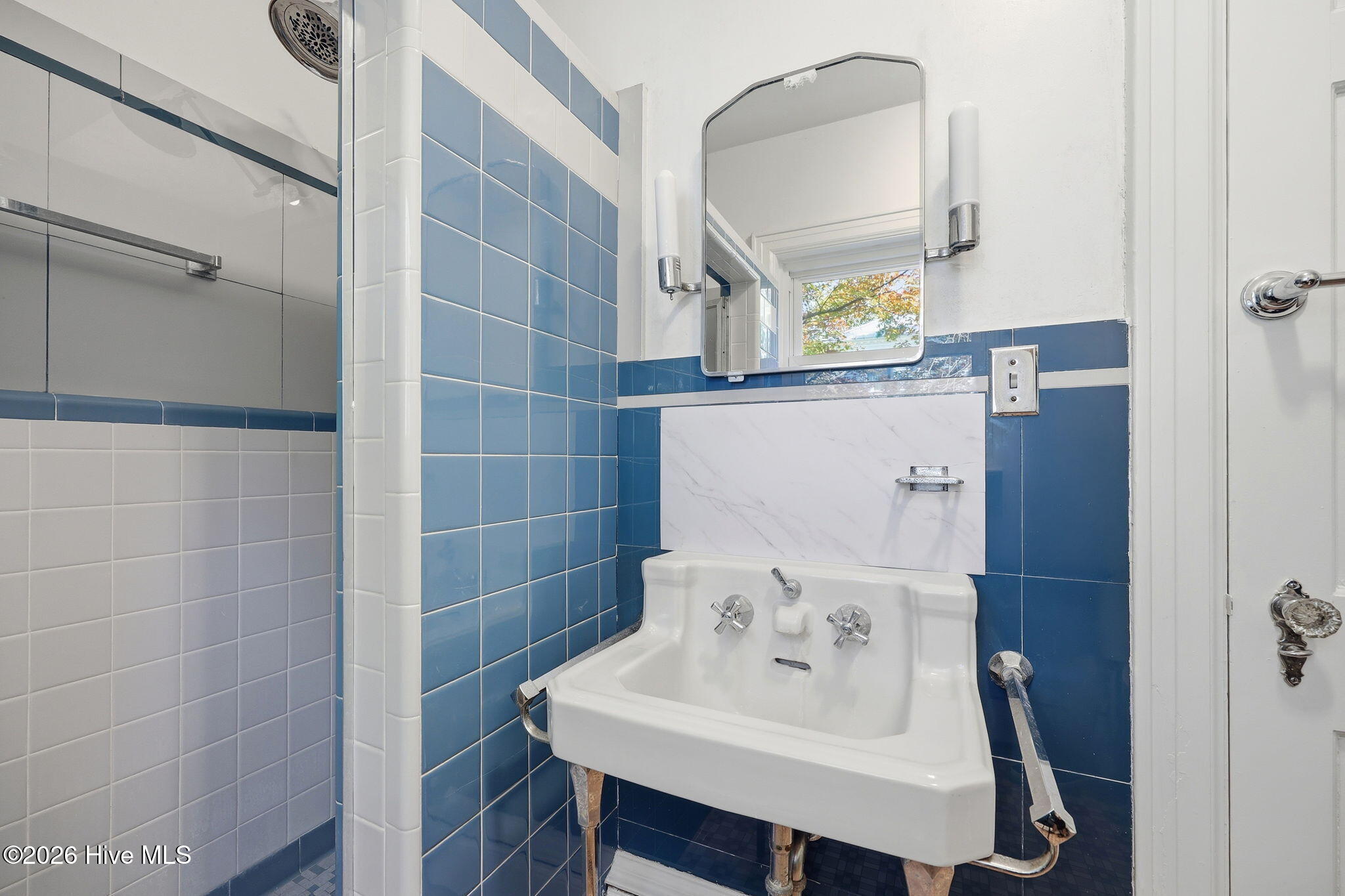 1108 Summit Avenue Property Photo 32