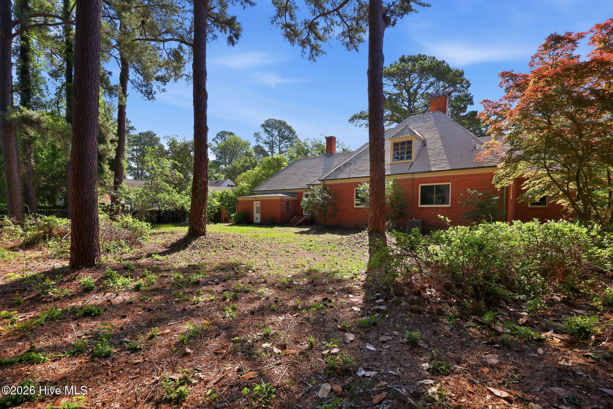 1108 Summit Avenue Property Photo 49