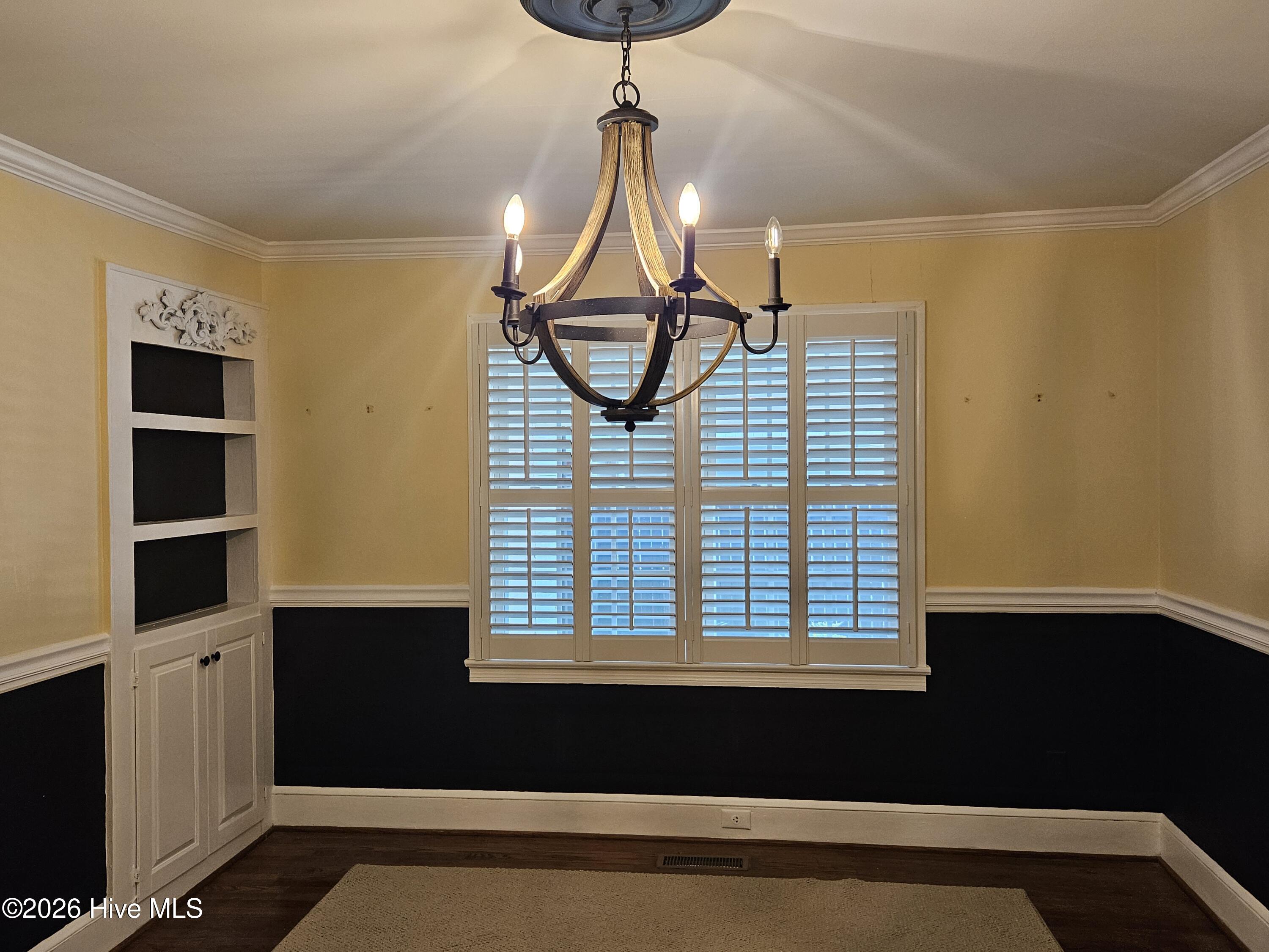 207 Stewart Avenue Property Photo 9