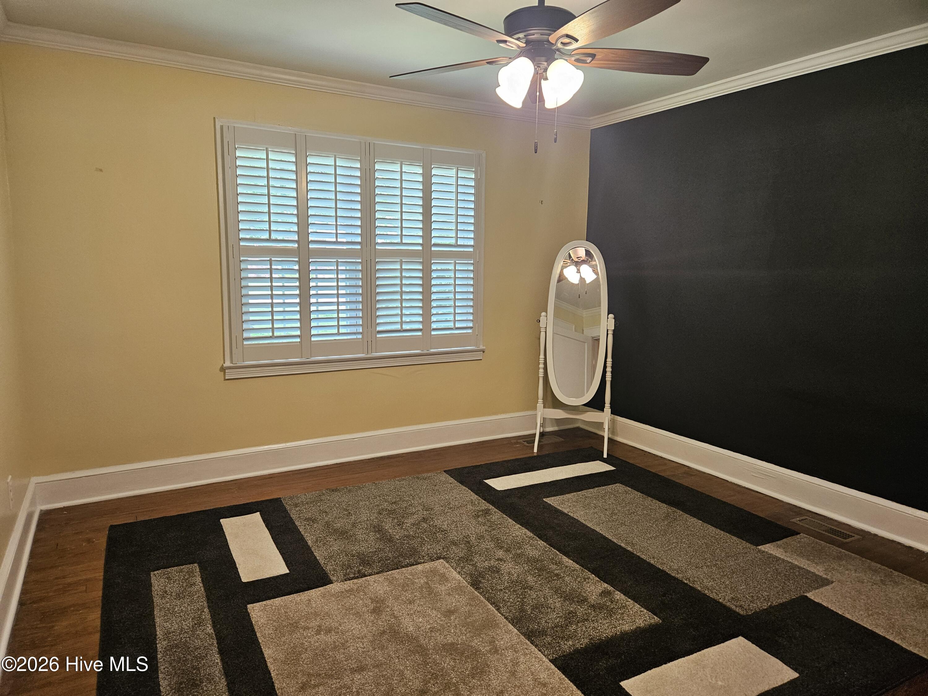 207 Stewart Avenue Property Photo 12