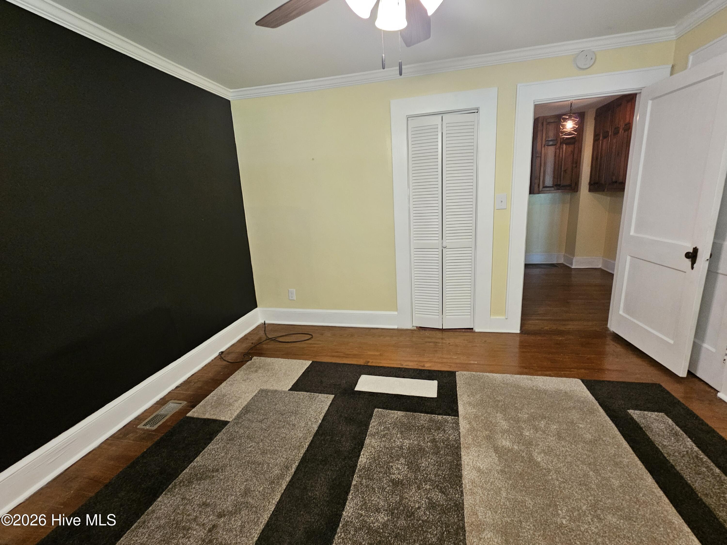 207 Stewart Avenue Property Photo 13