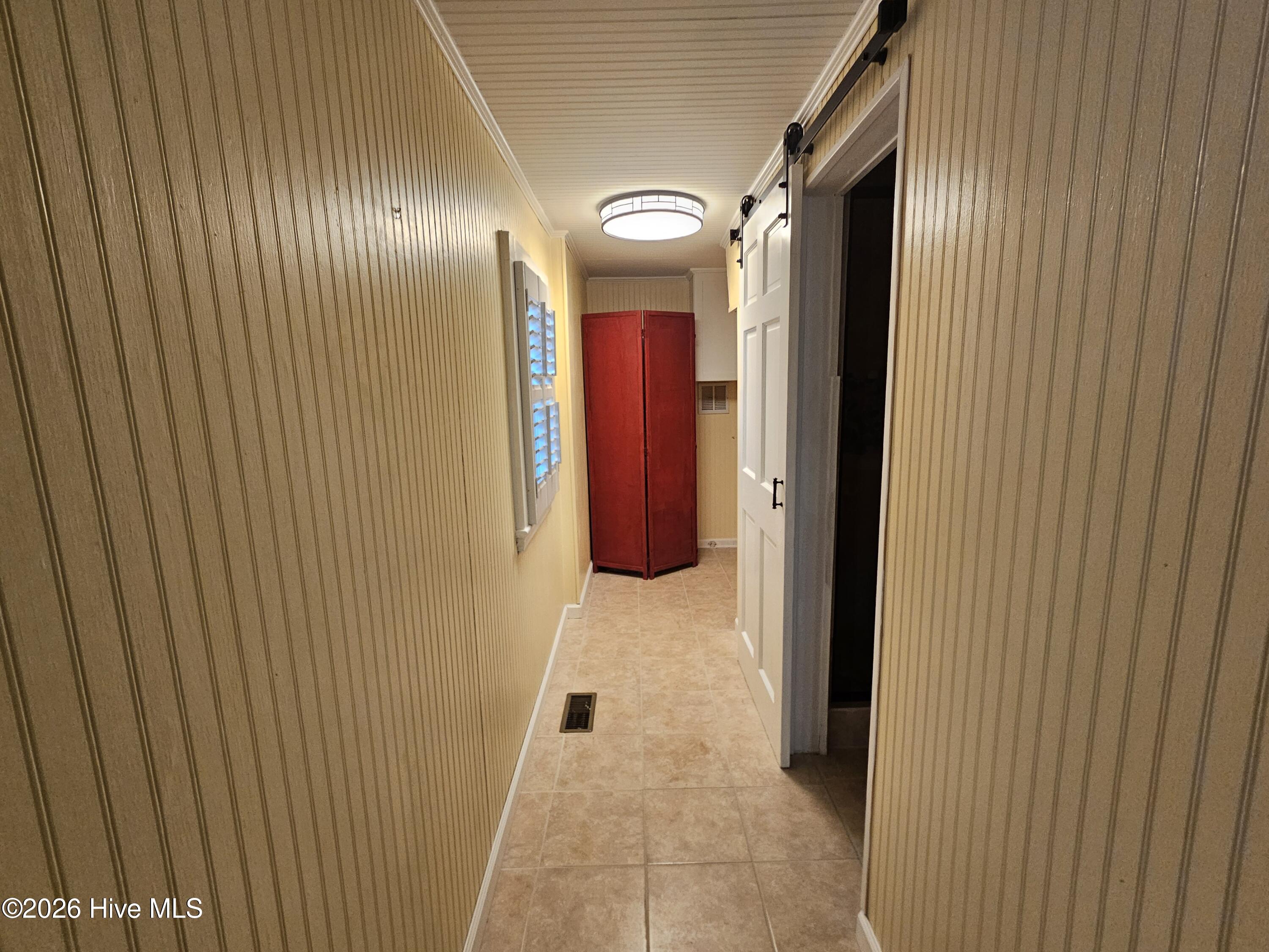 207 Stewart Avenue Property Photo 17