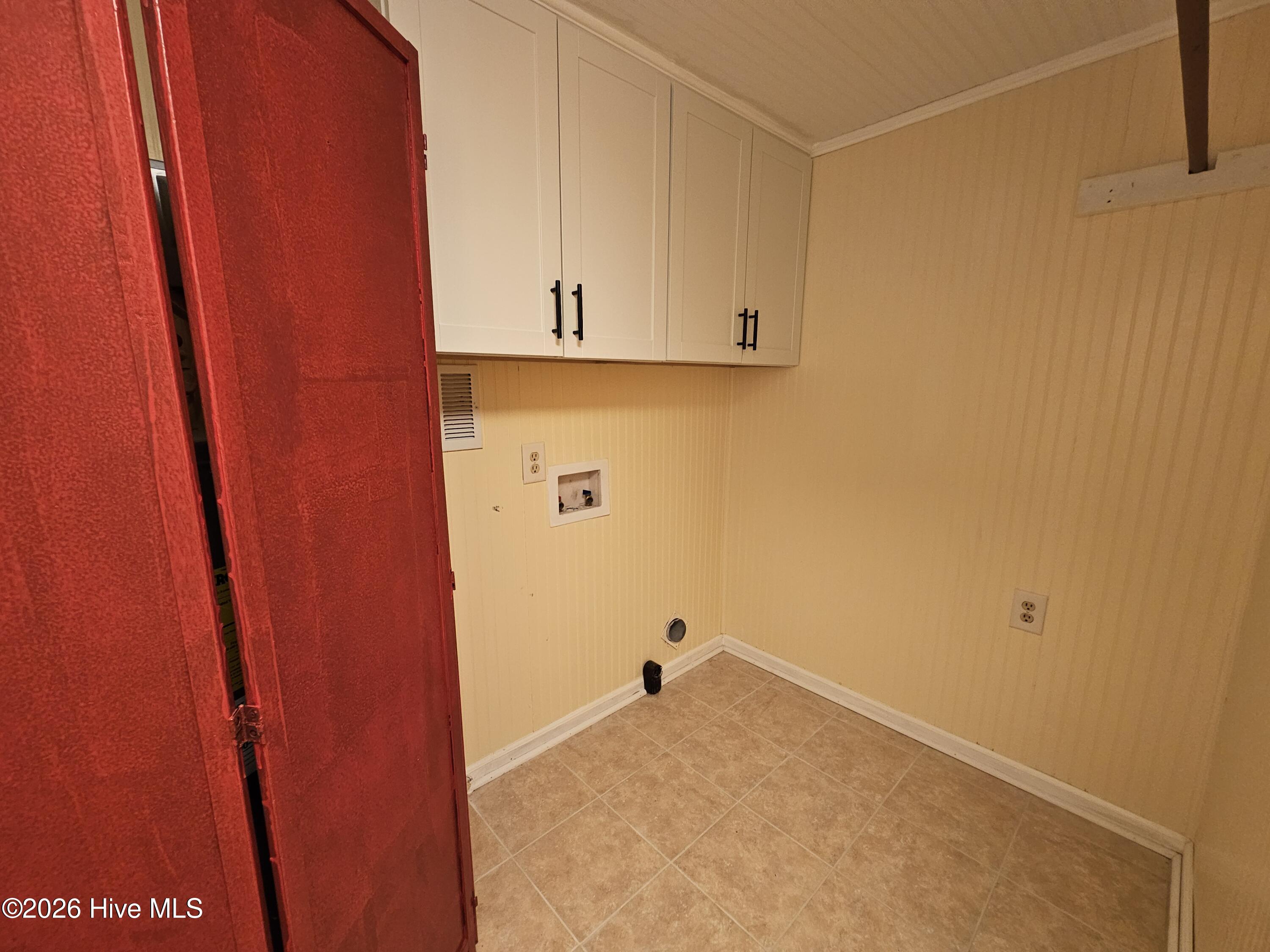 207 Stewart Avenue Property Photo 20